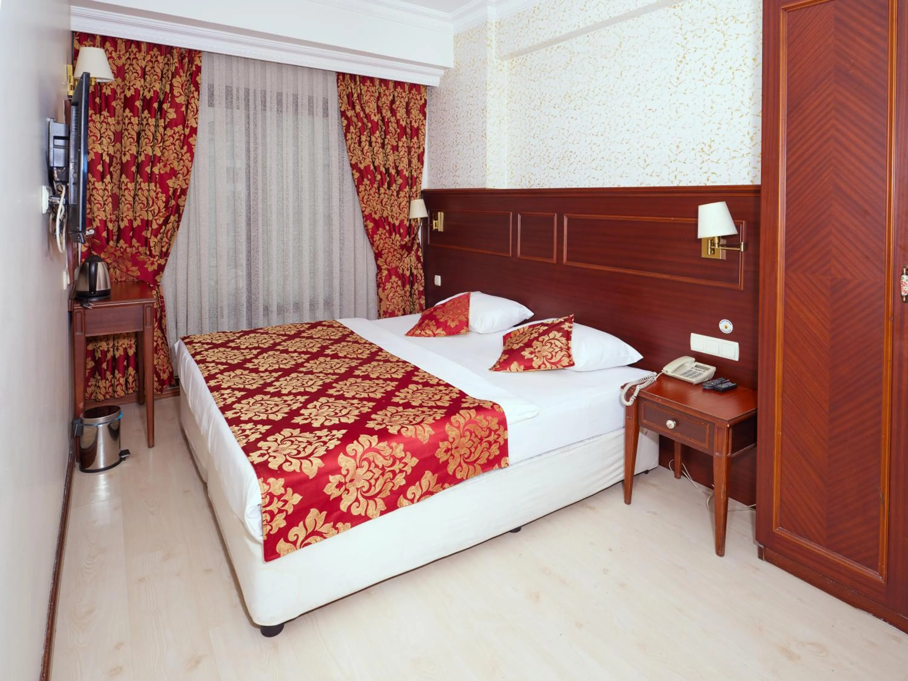 Bed in Istanbul Newcity Hotel