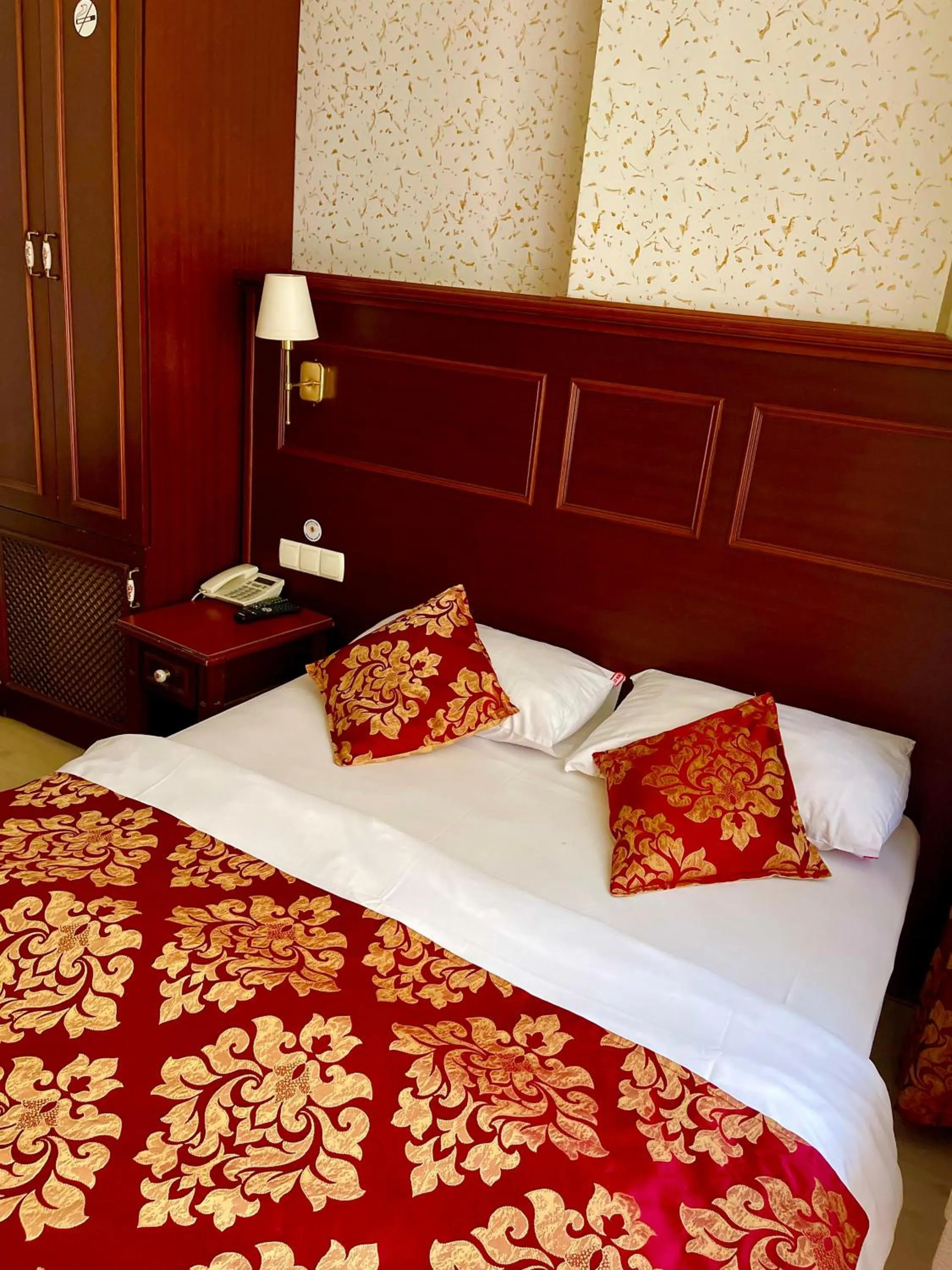 Bed in Istanbul Newcity Hotel