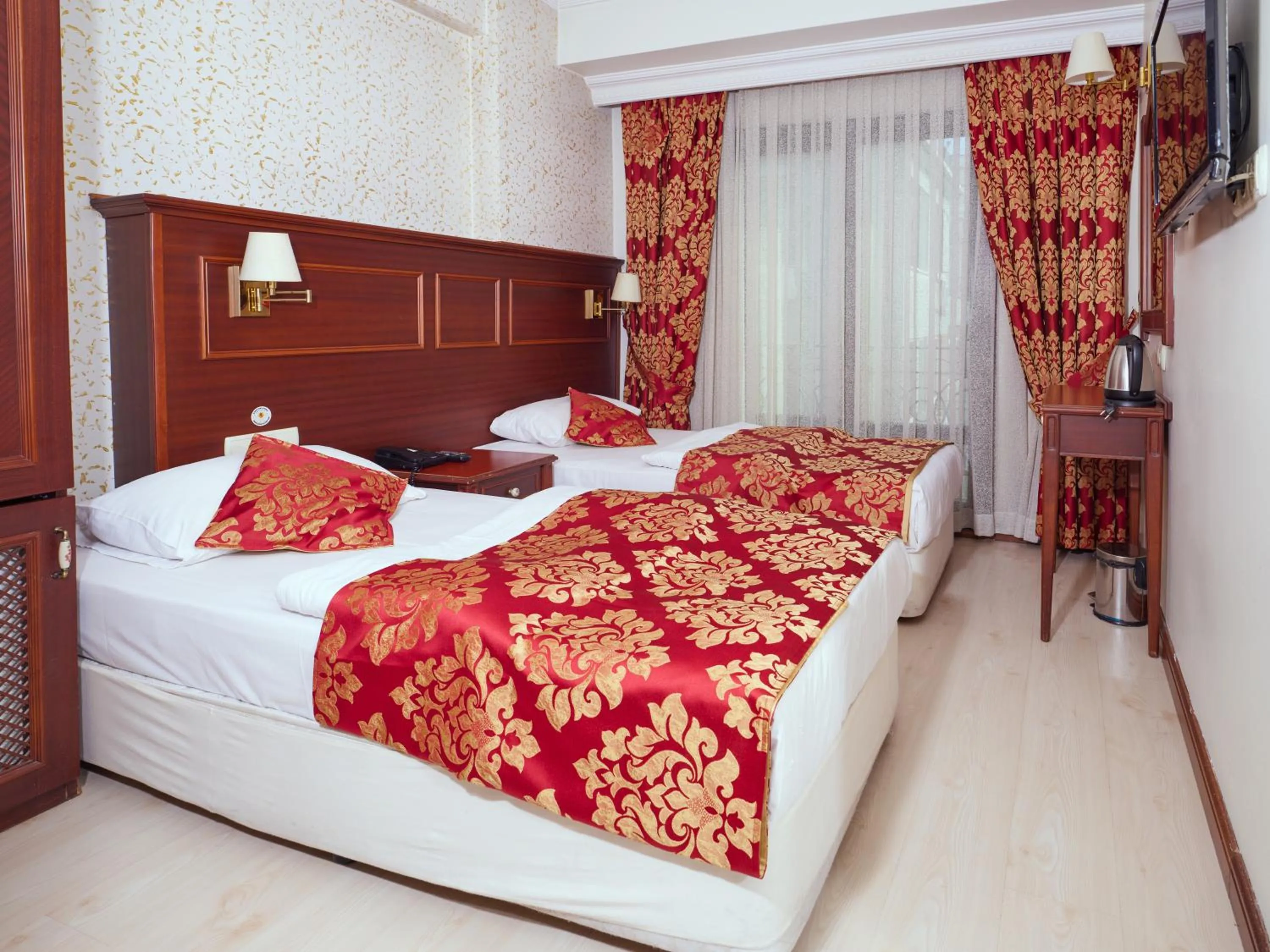 Bed in Istanbul Newcity Hotel