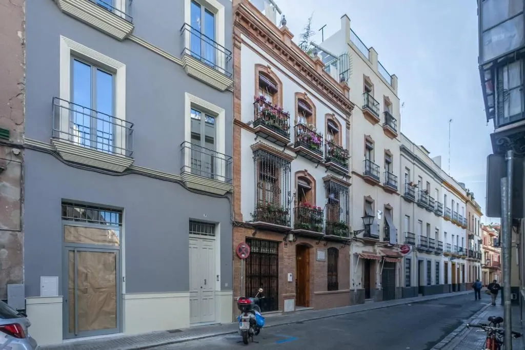 Facade/entrance in PuraSevilla apartments