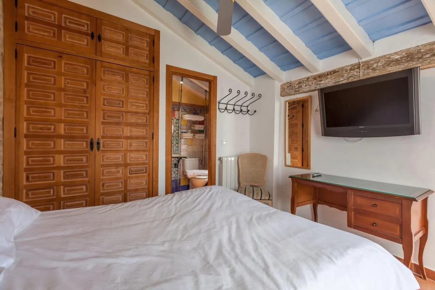 Bedroom, Bed in PuraSevilla apartments