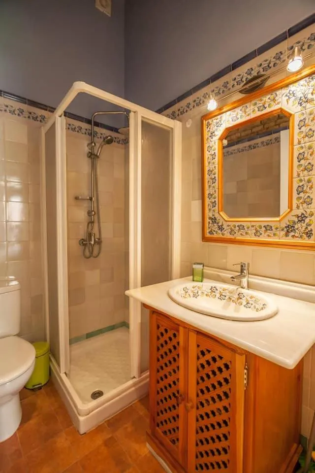 Bathroom in PuraSevilla apartments