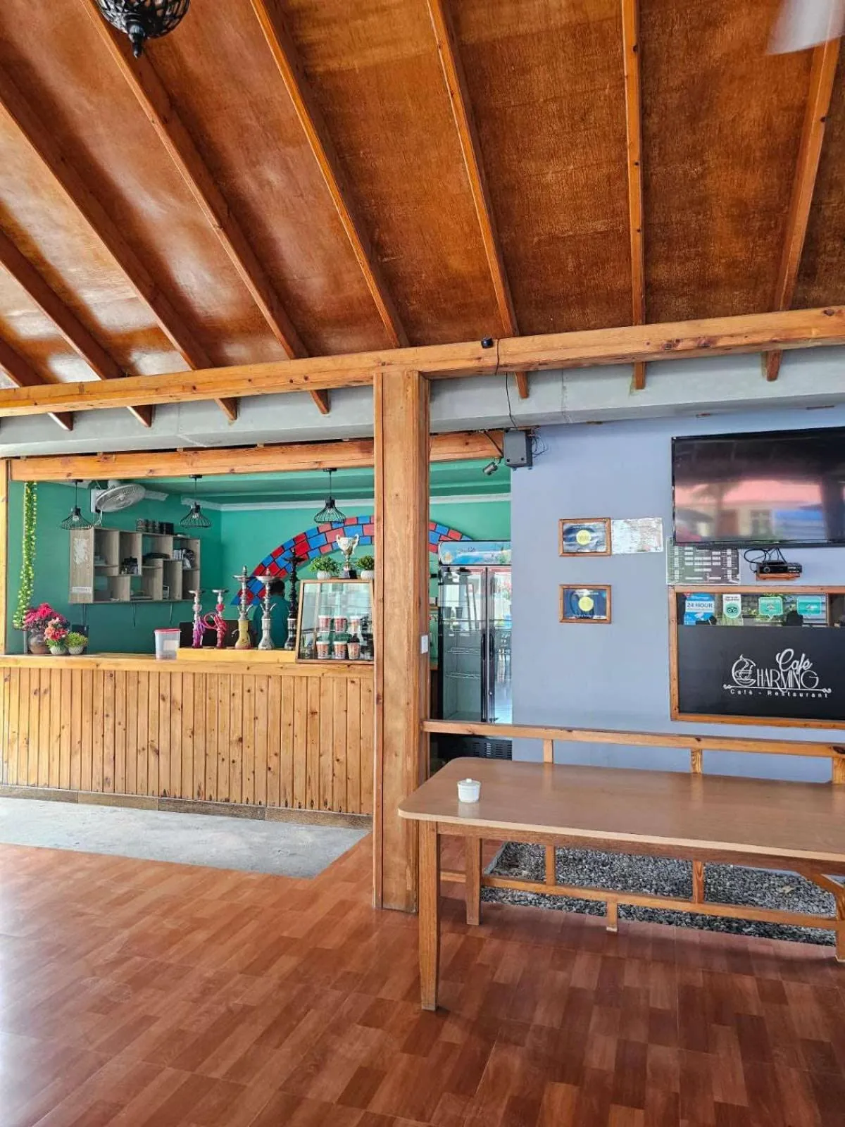 Restaurant/places to eat in Charming Holiday Lodge