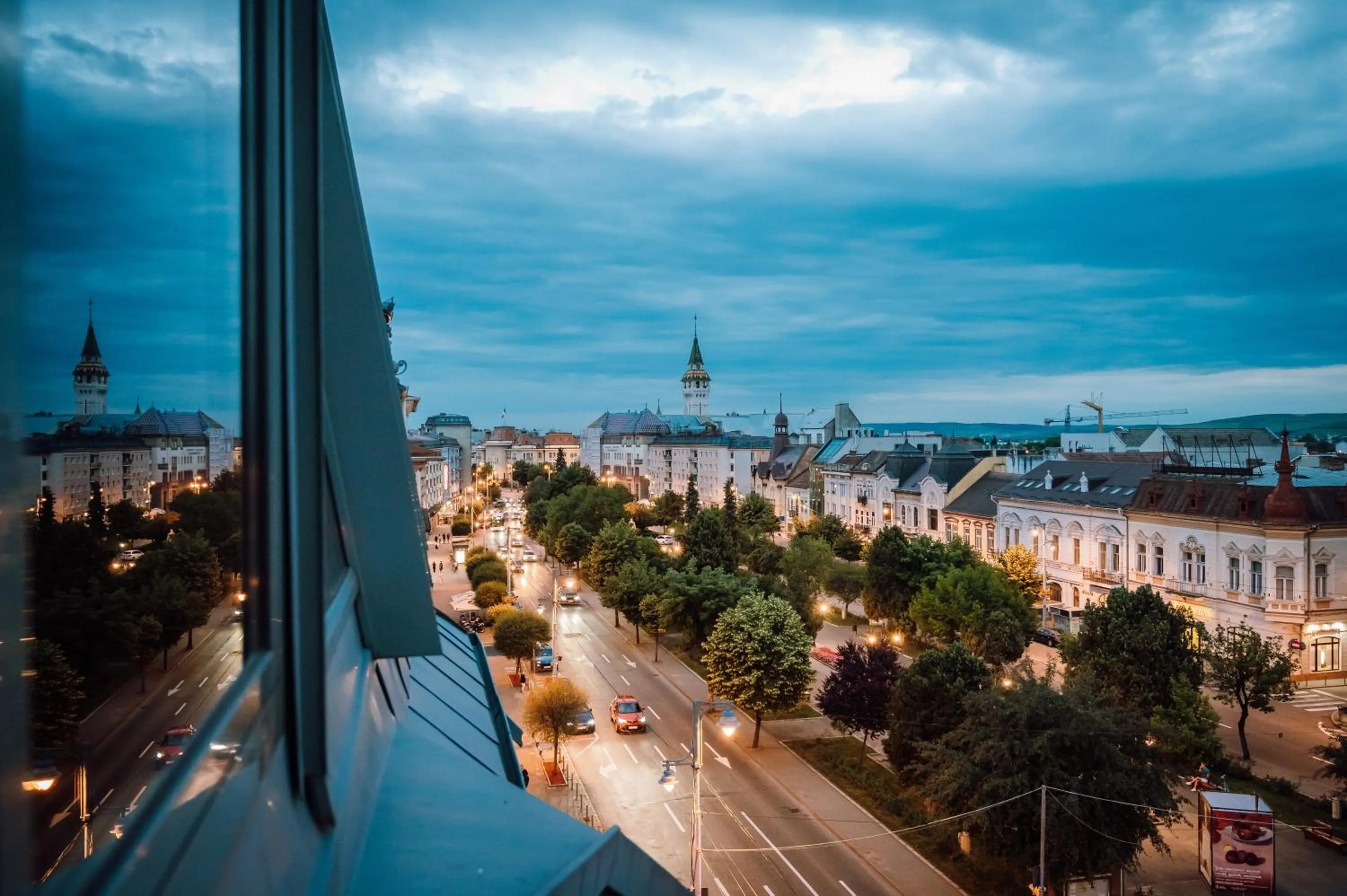 Plaza V Executive Hotel