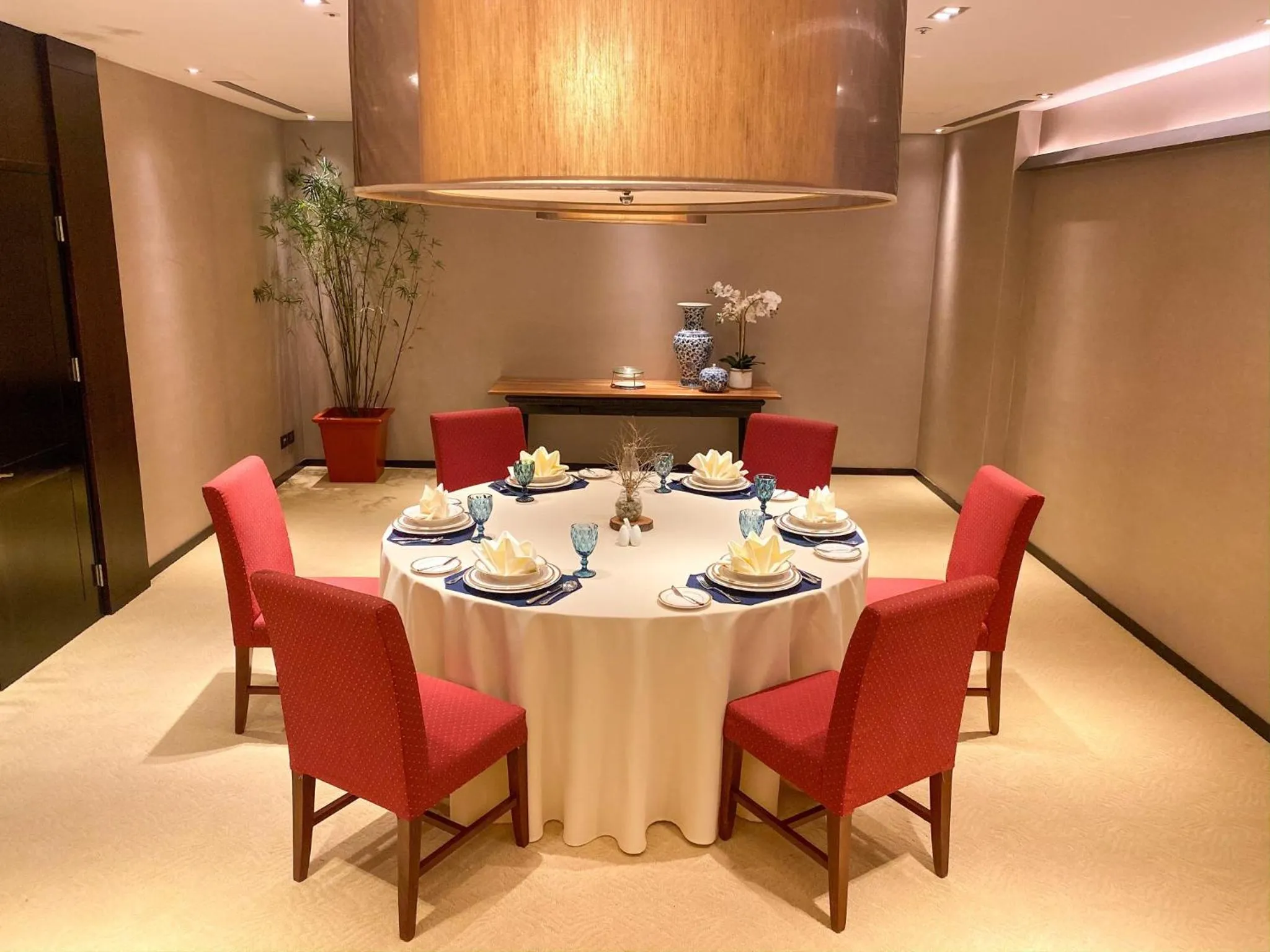 Meeting/conference room in Palau Royal Resort