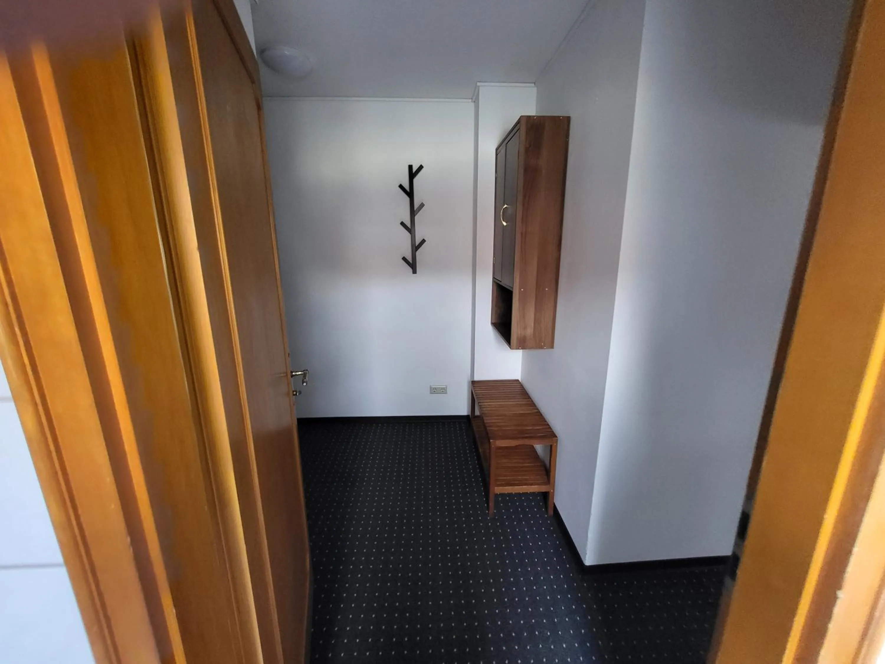 wardrobe in Albergo City Hotel Berlin