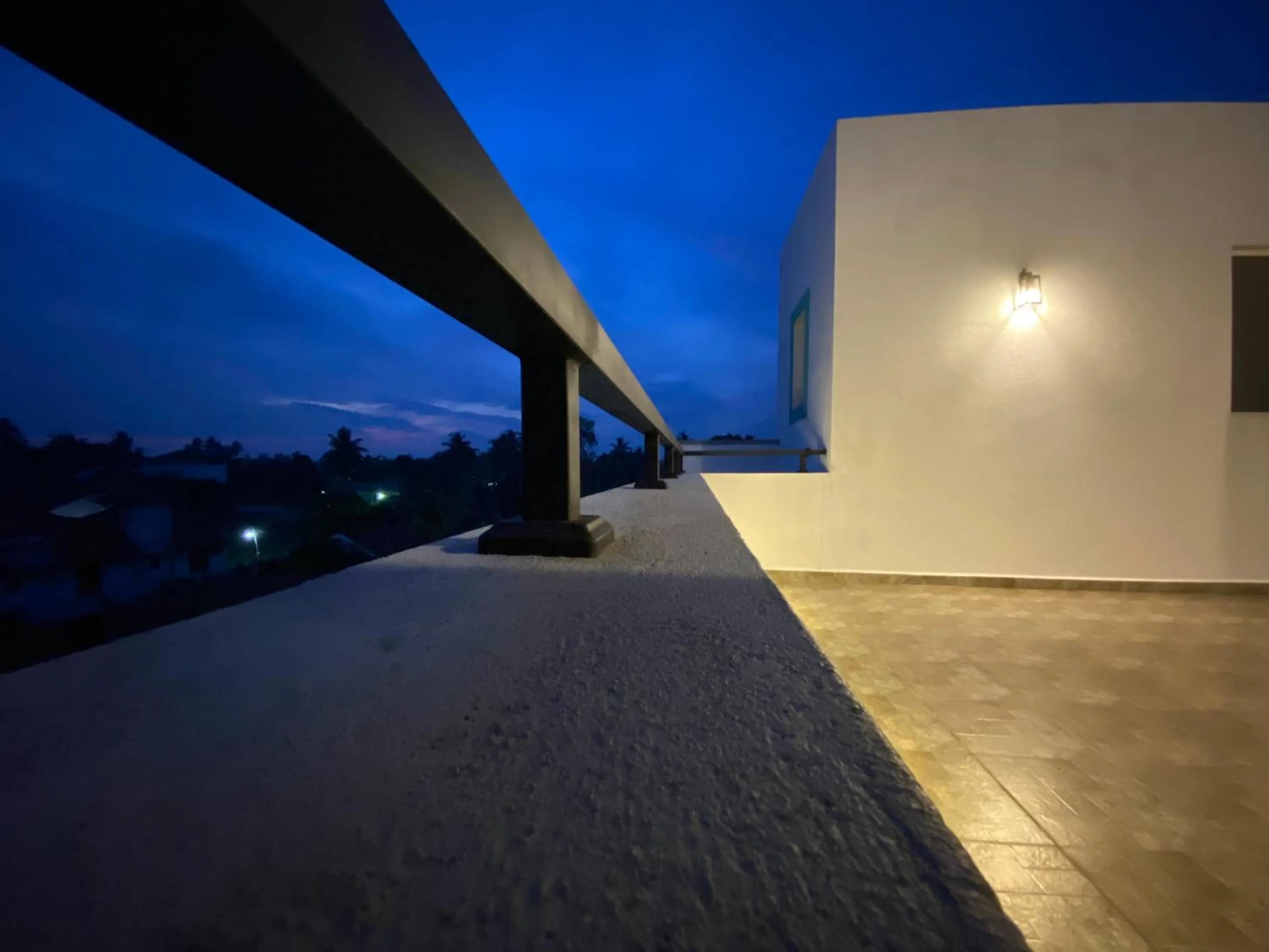 Srimadis Villa near Airport - Negombo
