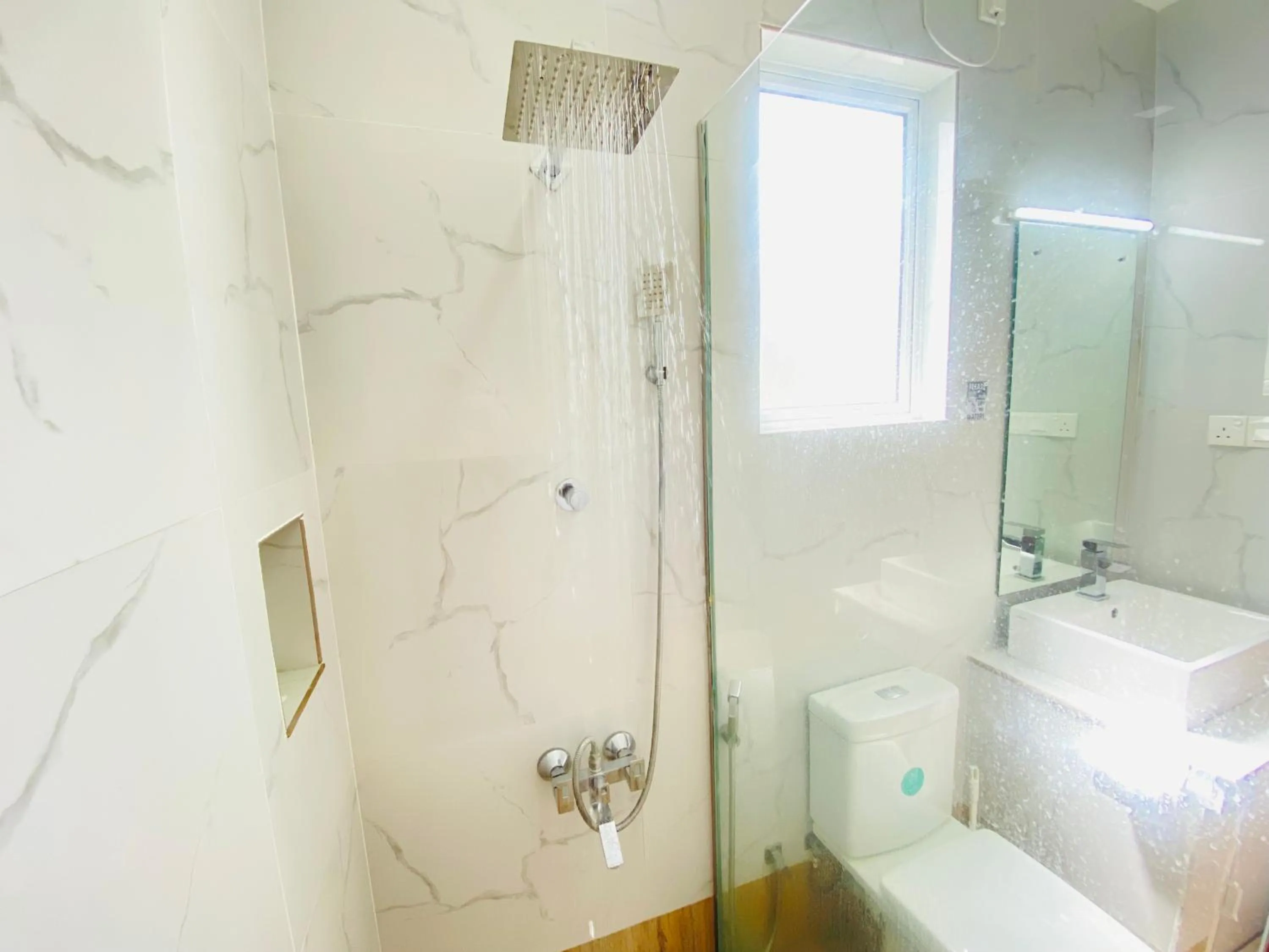 Srimadis Villa near Airport - Negombo