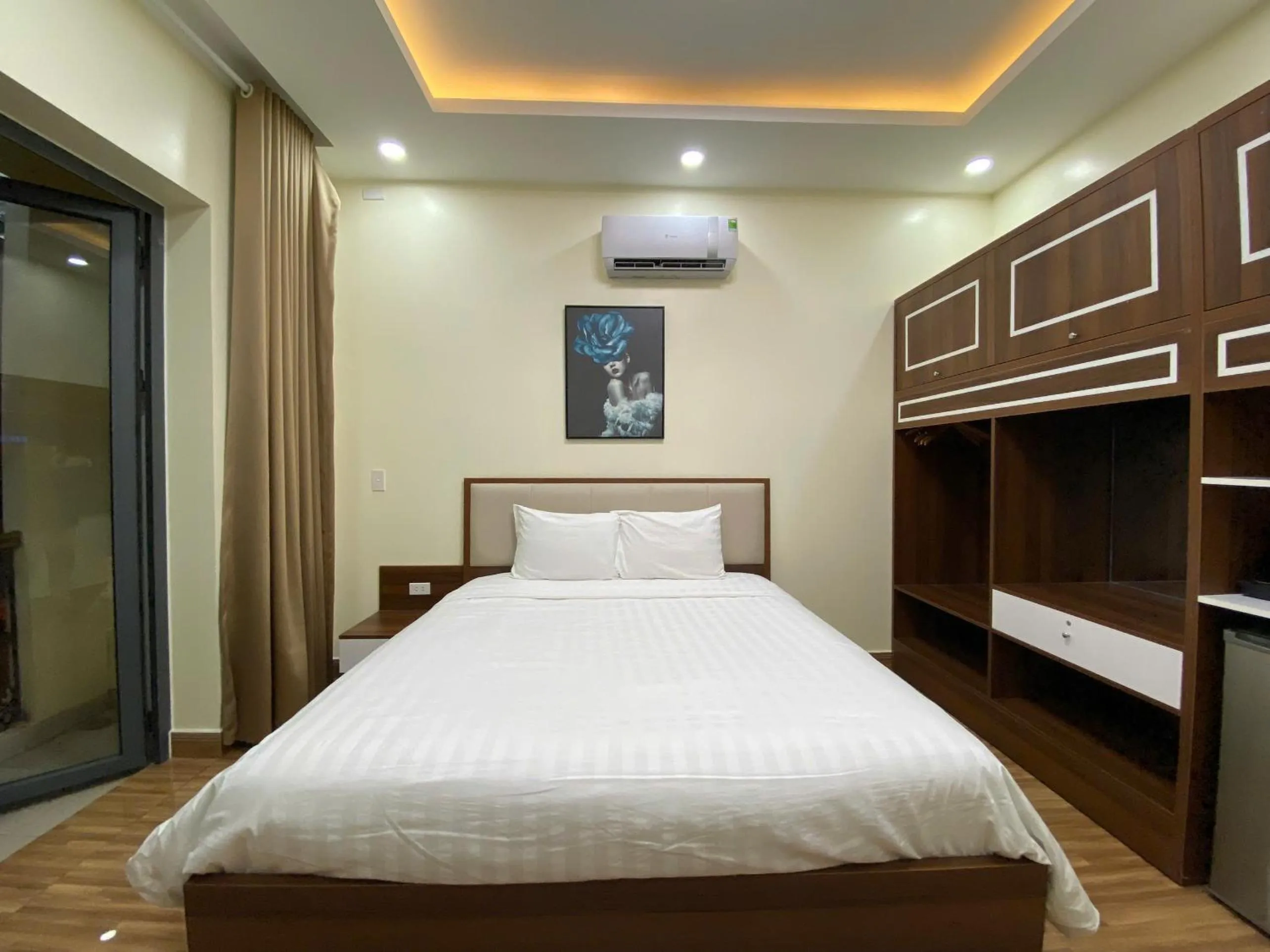 Bed in Winston Hotel Riverside