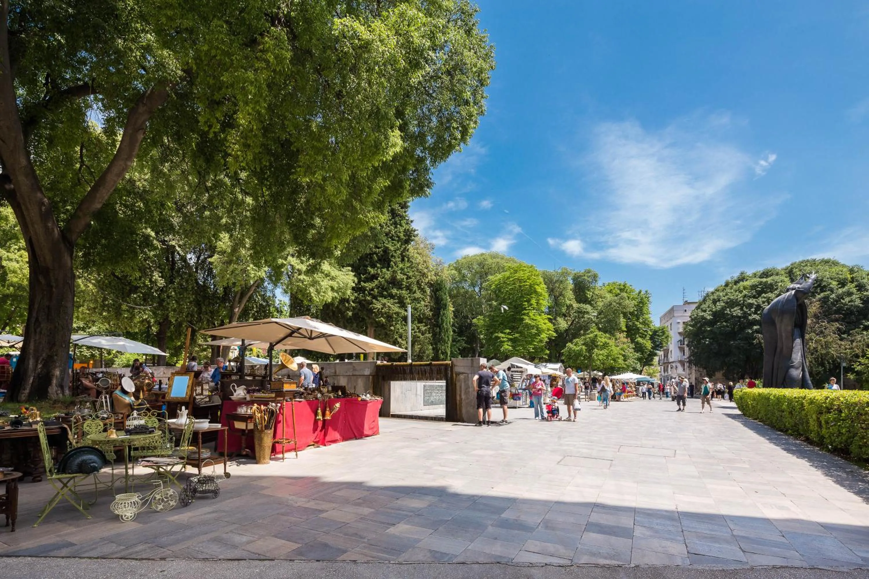 Neighbourhood in Luxury Rooms MA de Dominis