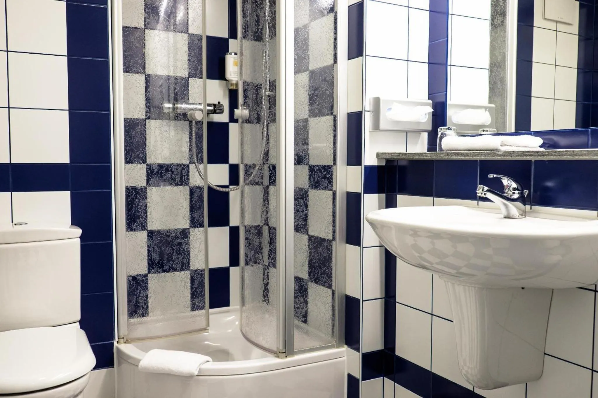 Bathroom in Hotel Königshof am Funkturm