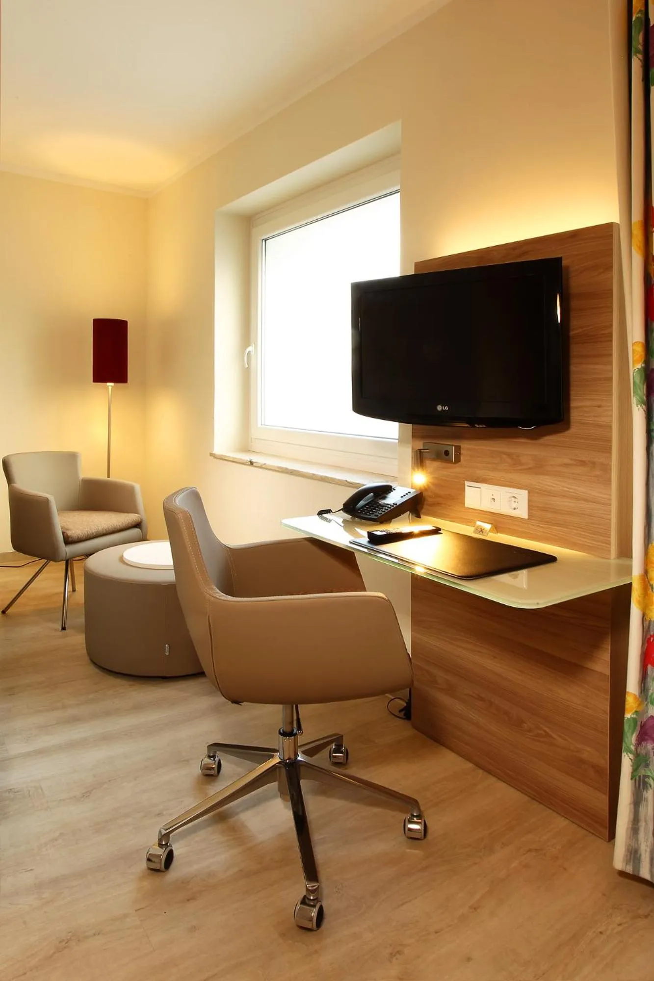 Photo of the whole room in Hotel Königshof am Funkturm