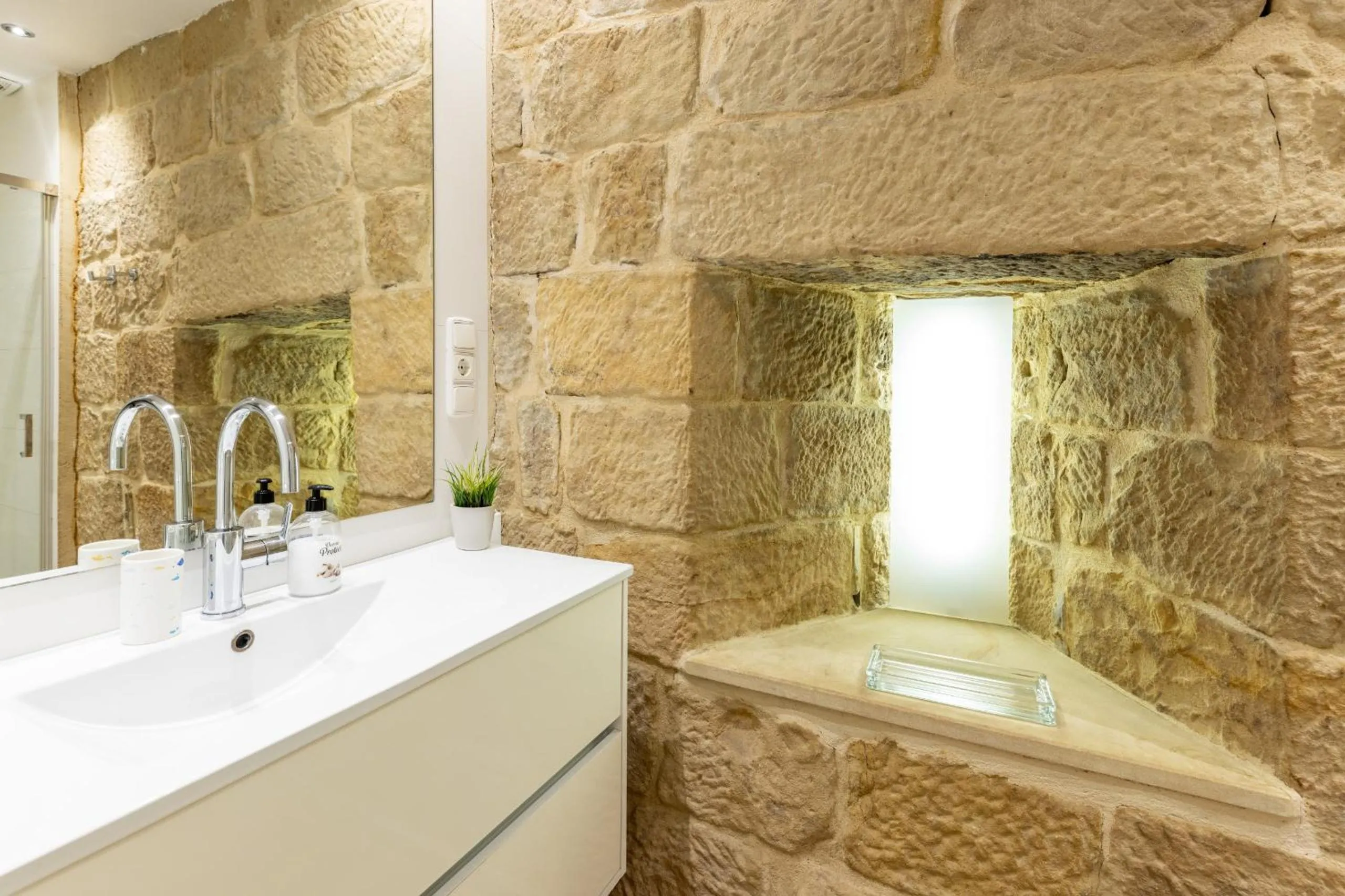 Bathroom in Zigordia 9-Vivienda muy bien situada by Egona