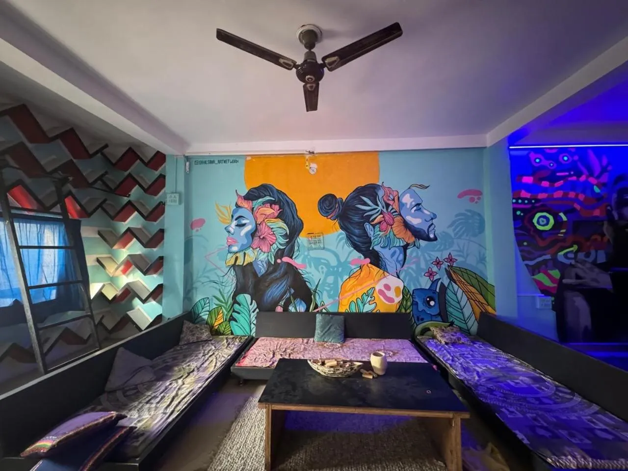 Seating area in Madsquad Hostel Dorms & Rooms