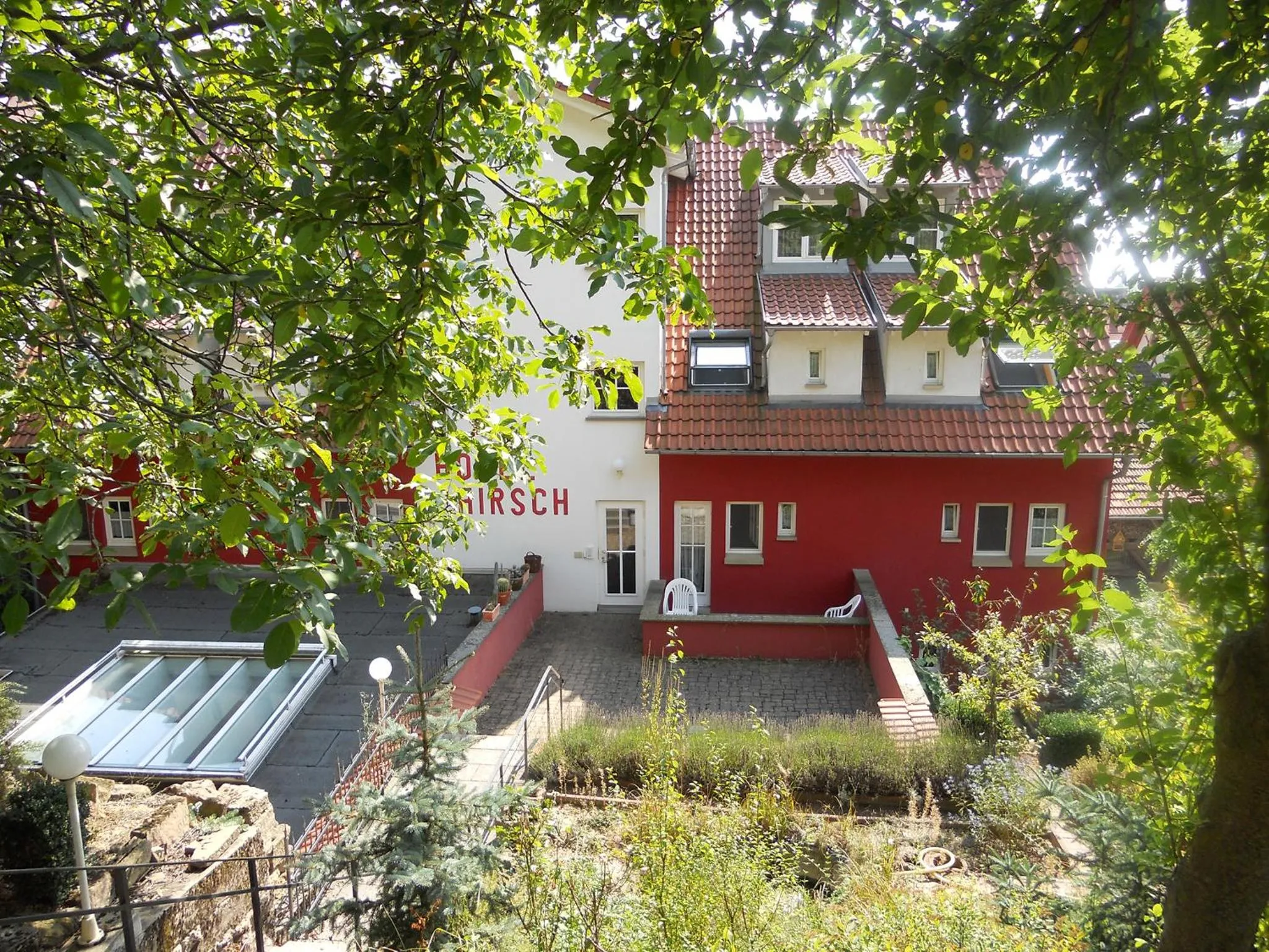 Property building in Cross-Country-Hotel Hirsch