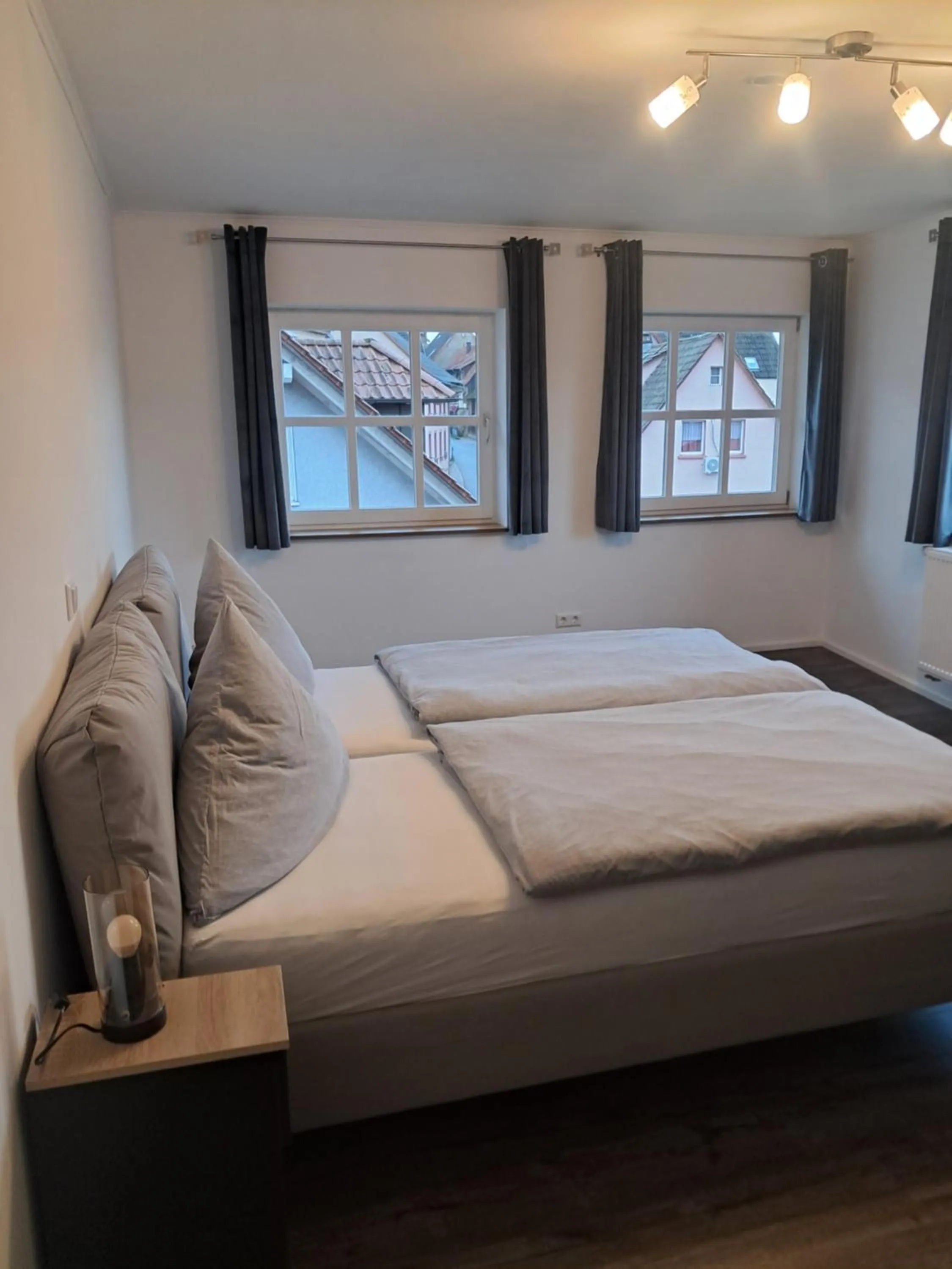 Bed in Cross-Country-Hotel Hirsch