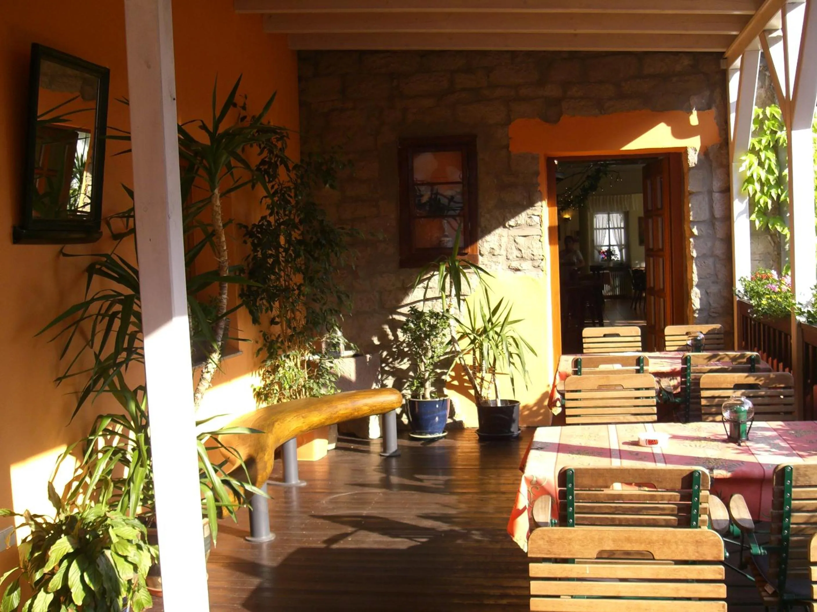 Restaurant/places to eat in Cross-Country-Hotel Hirsch