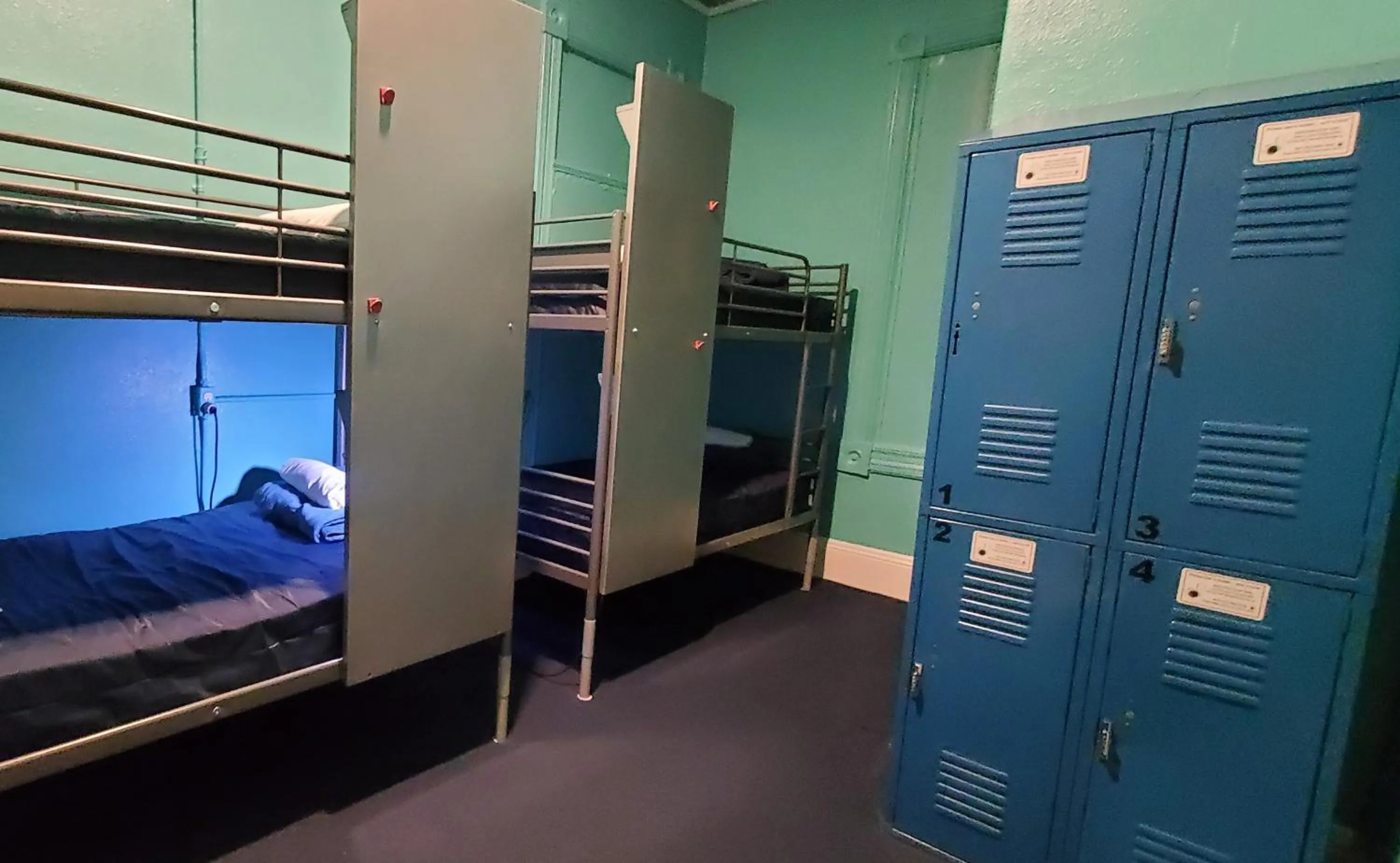 Bed in Gaslamp Hostel