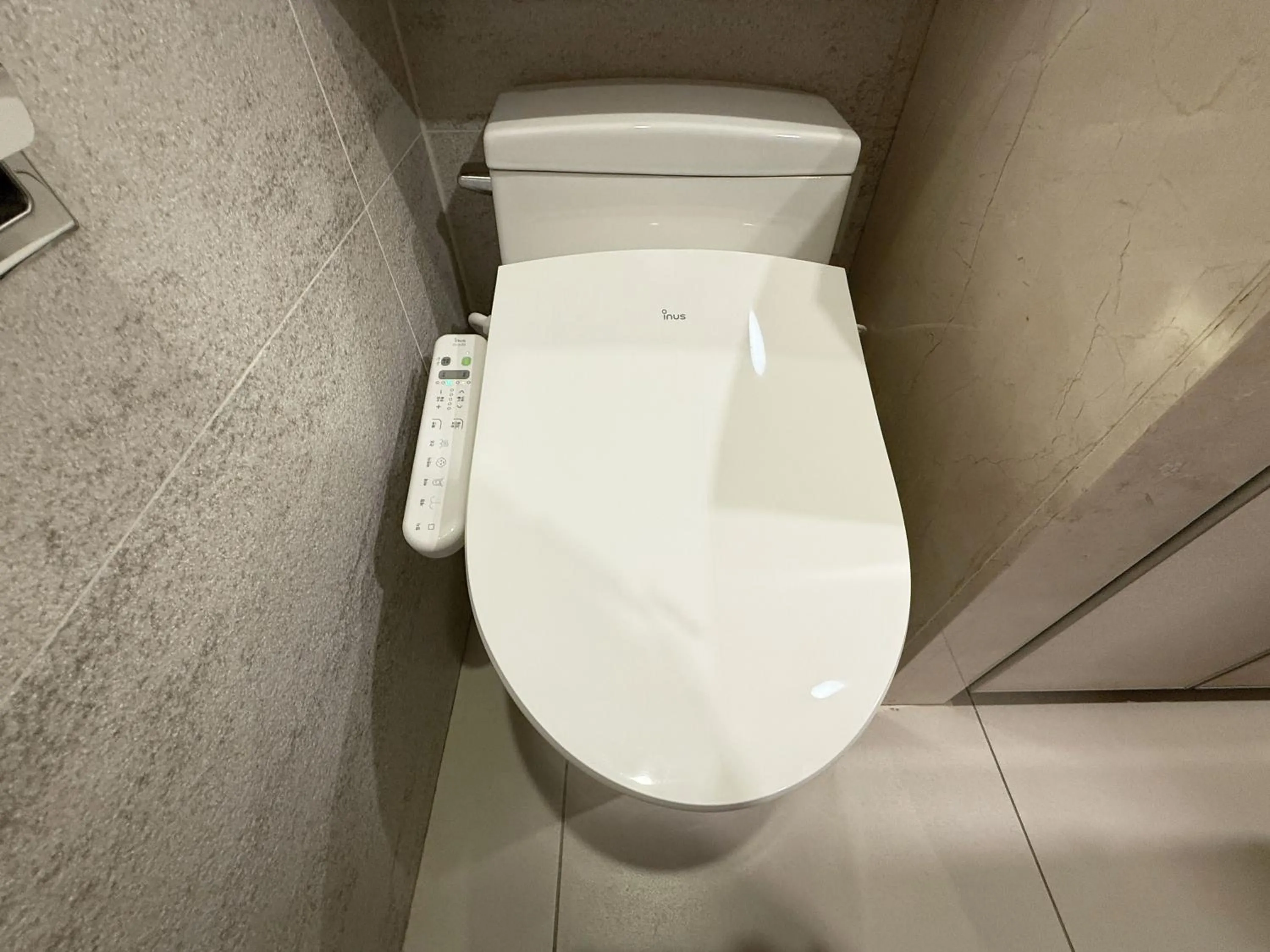 Toilet in Mohenic Hotel Seoul Myeongdong