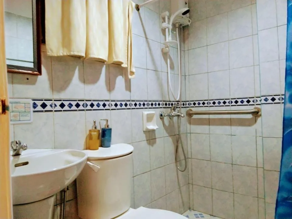 Monallan Boracay Hotel