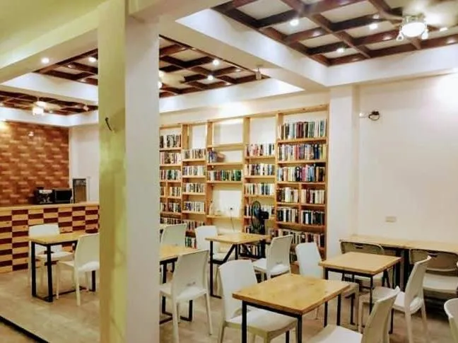 Monallan Boracay Hotel