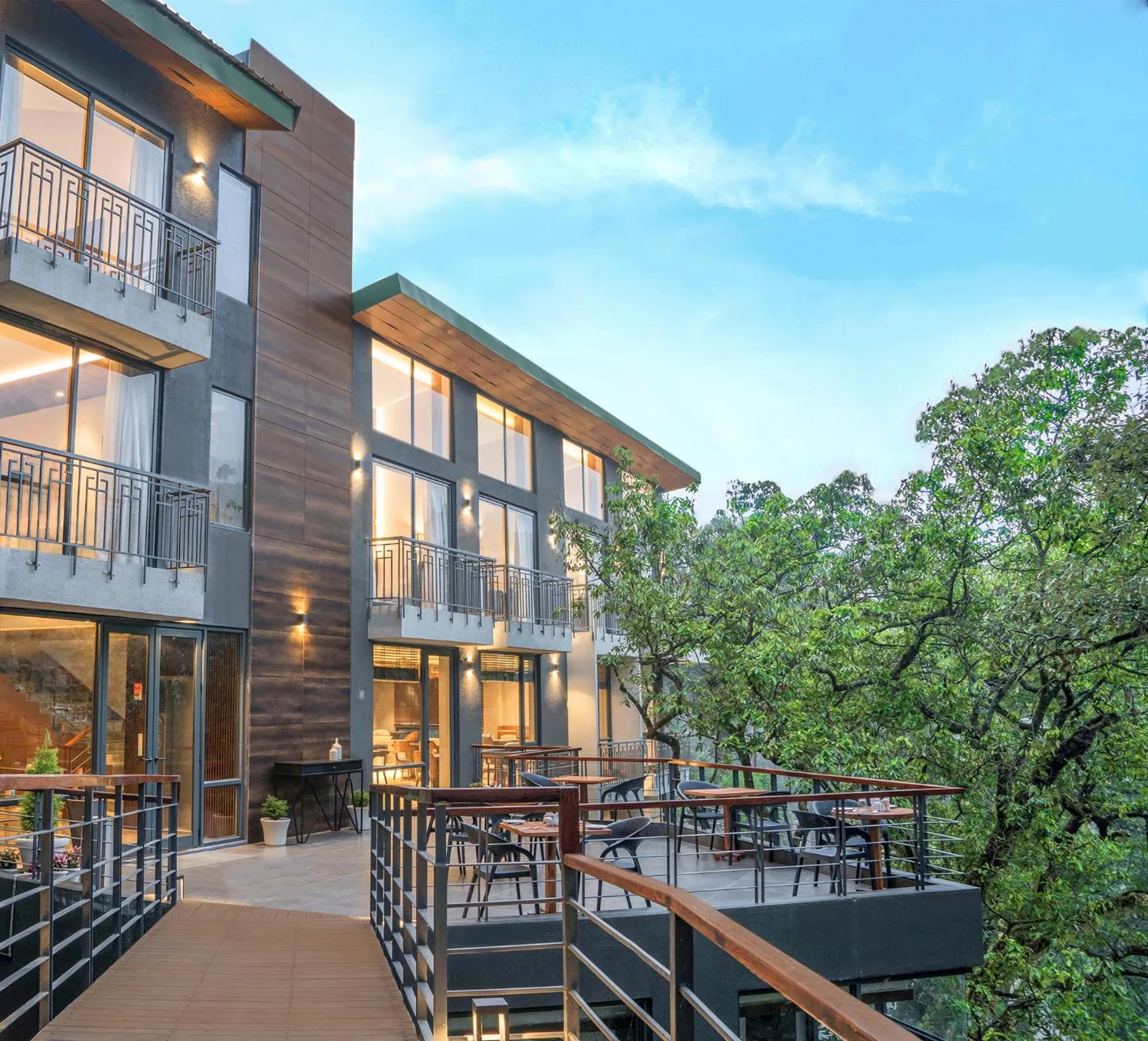 Property building in The Rosefinch Sarovar Portico