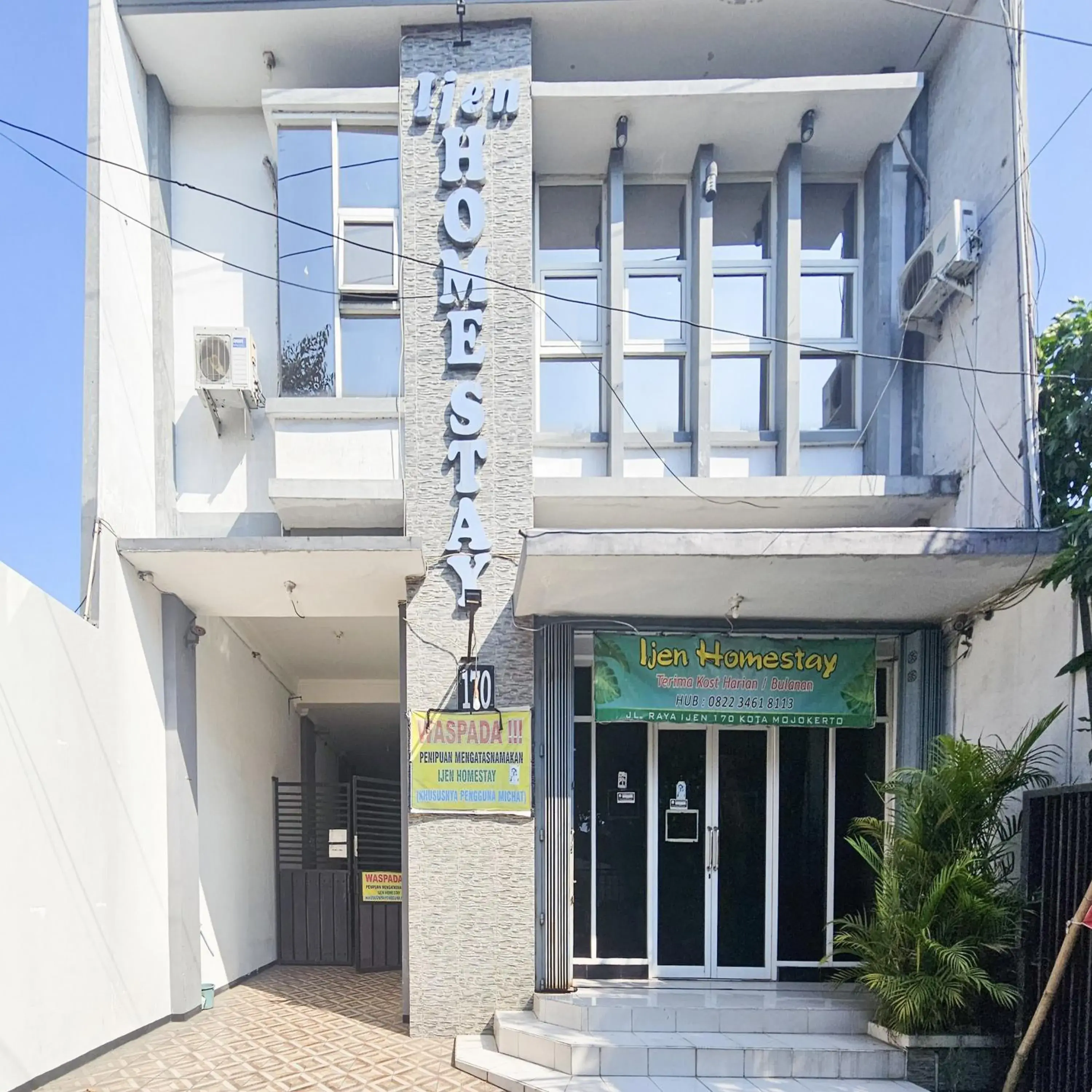 Ijen Homestay Mojokerto RedPartner Ijen Homestay Mojokerto RedPartner