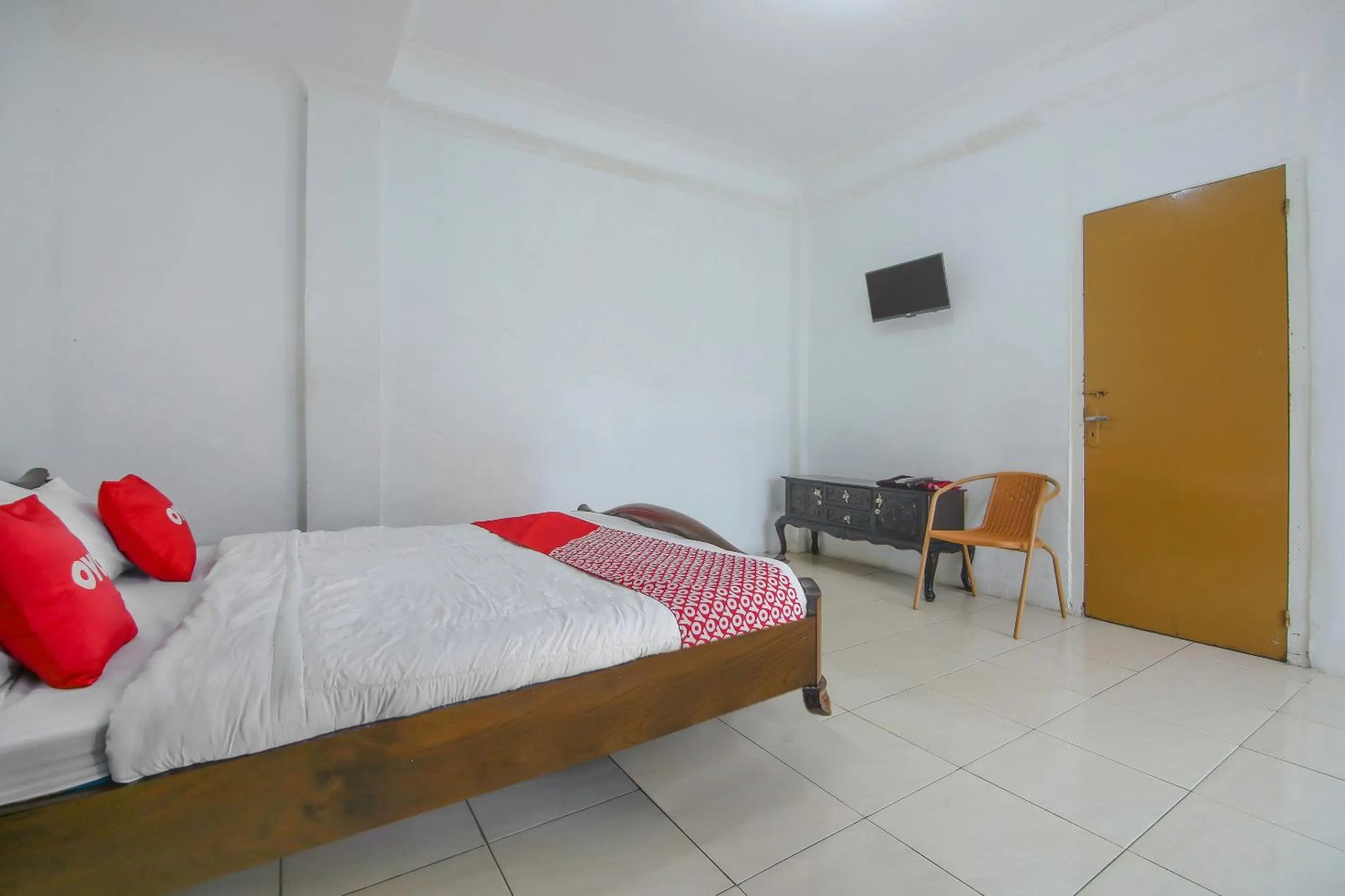 Bedroom, Bed in OYO 3242 Penginapan Saa'ada Syariah