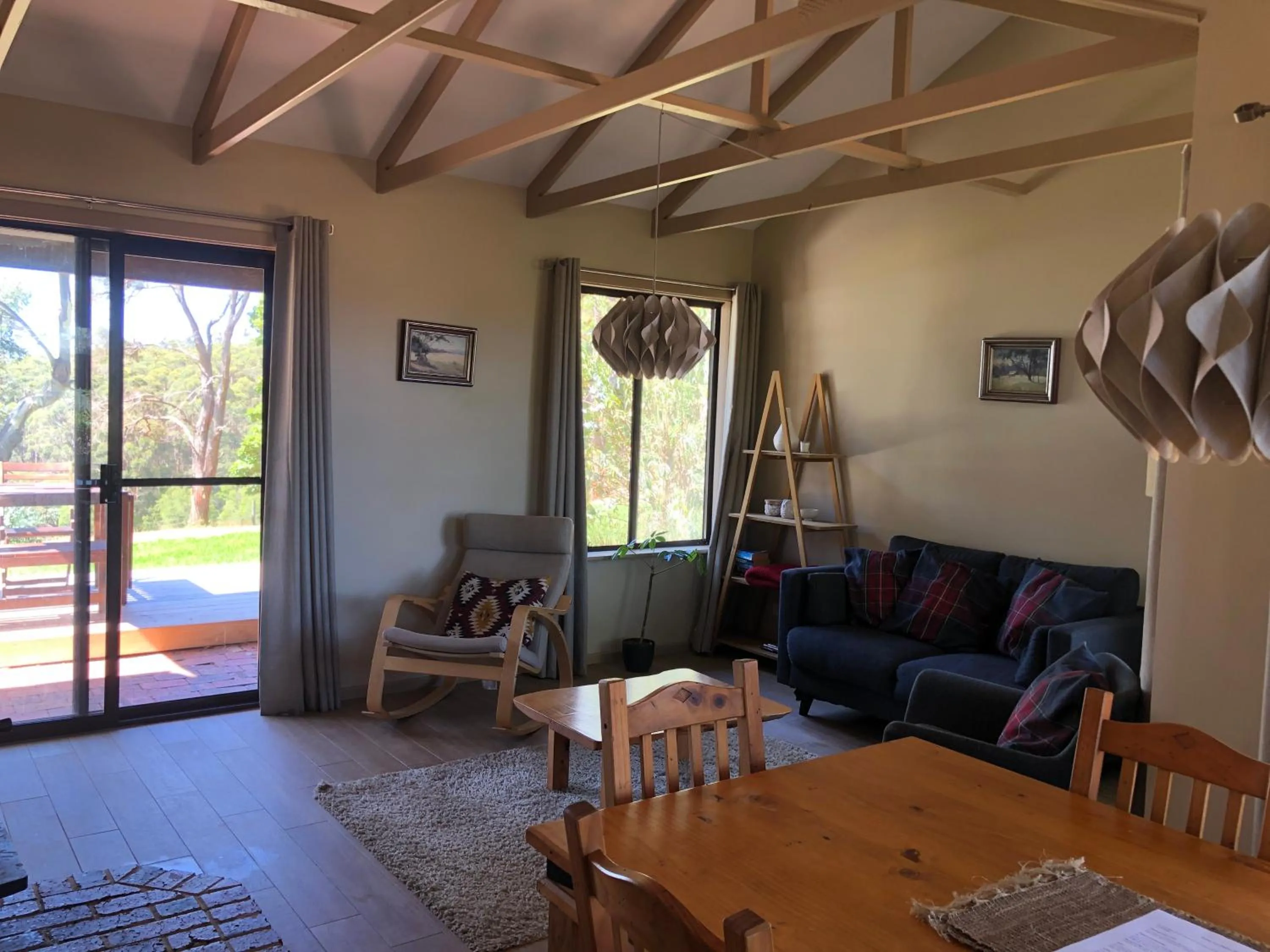 Turicum AT Monkey Rock Winery & Cider