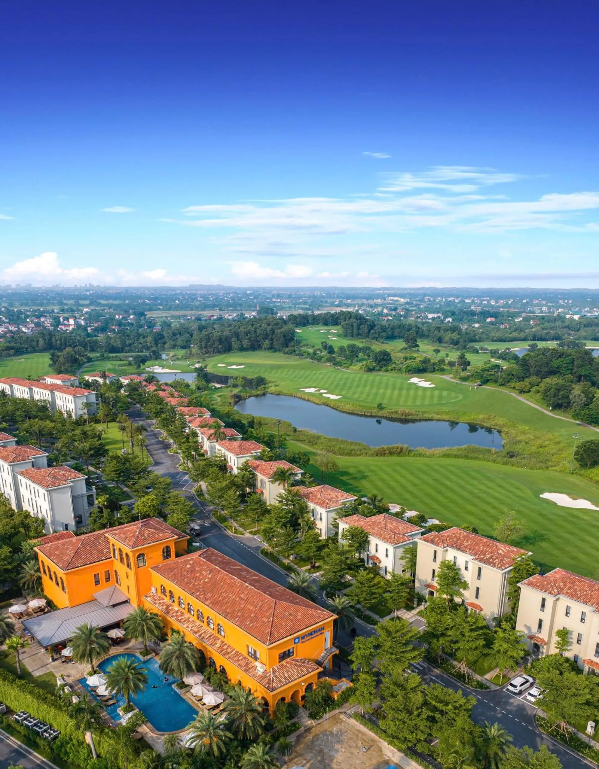 Property building in Wyndham Sky Lake Resort and Villas