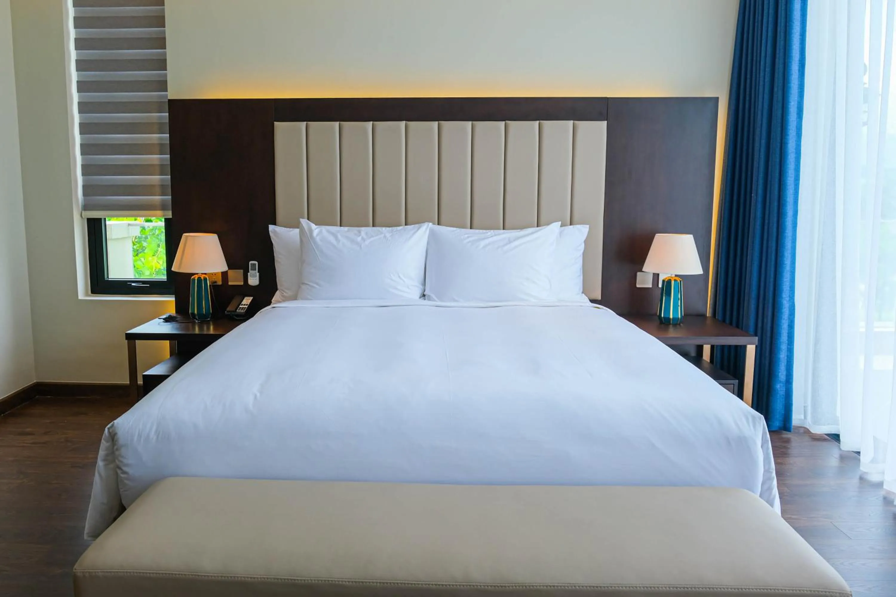 Bed in Wyndham Sky Lake Resort and Villas