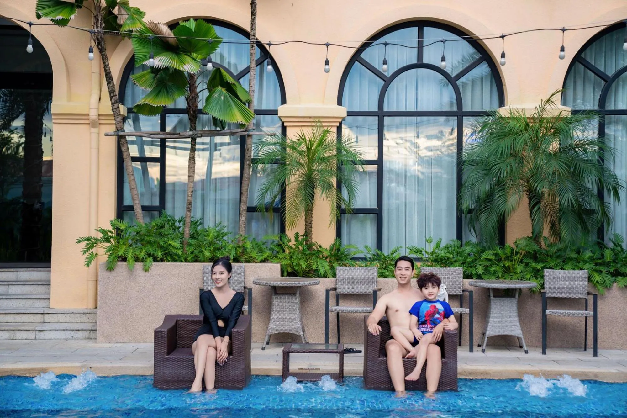 Swimming pool in Wyndham Sky Lake Resort and Villas