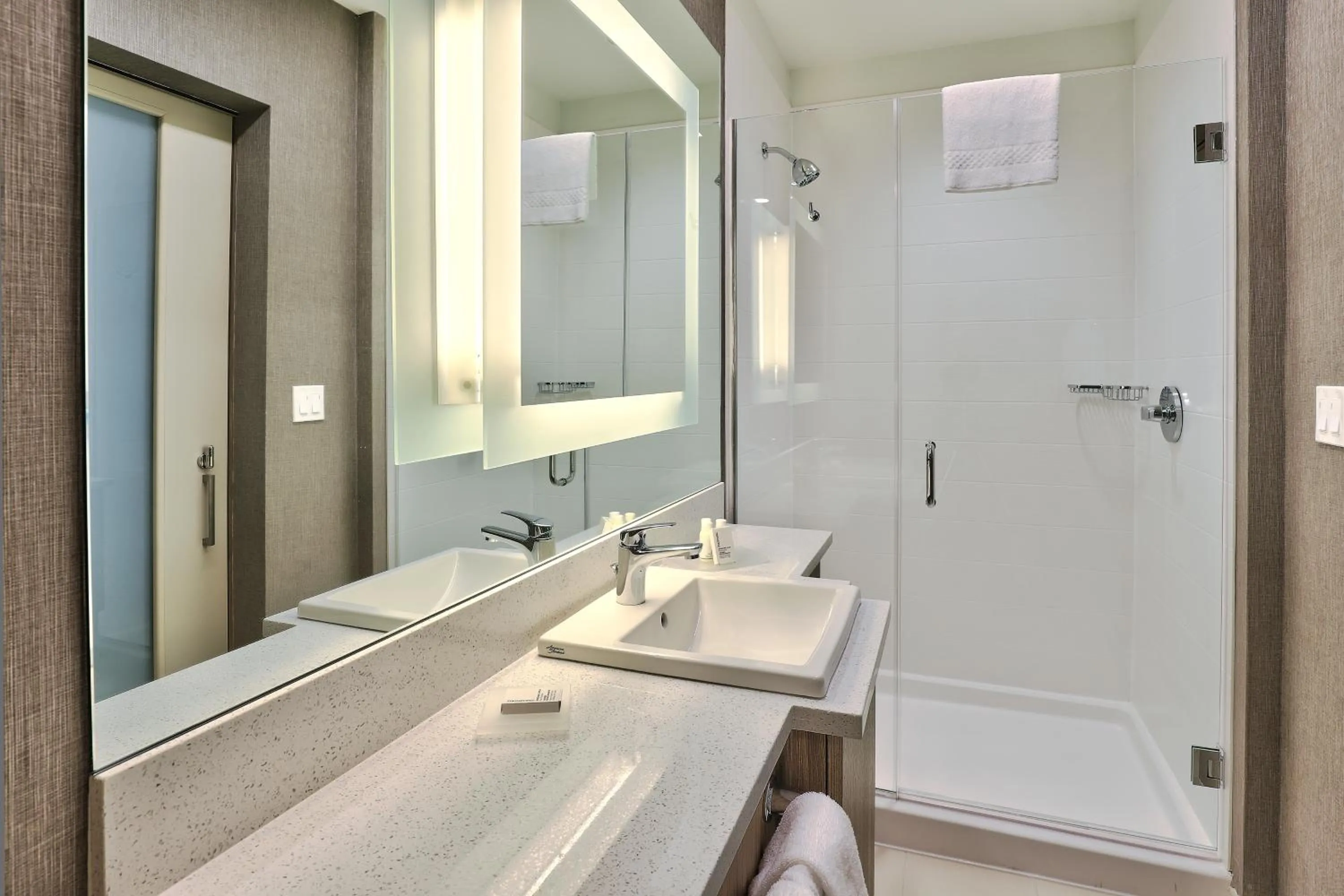 Shower in SpringHill Suites Durango