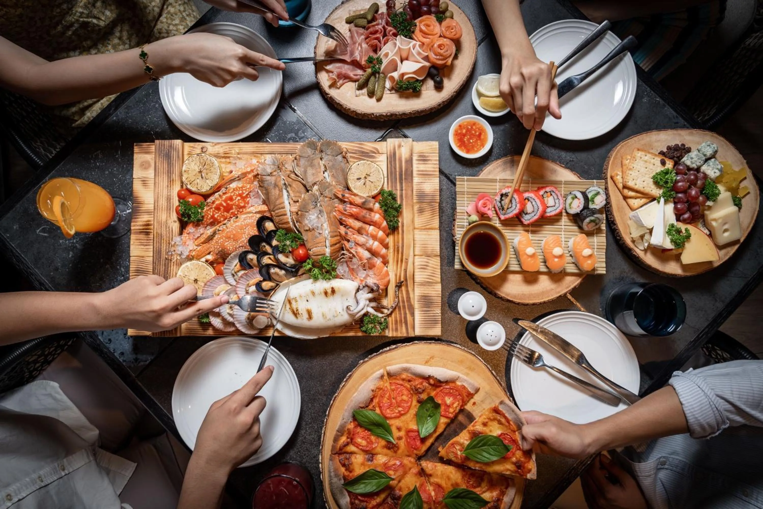 Restaurant/places to eat in Four Points by Sheraton Phuket Patong Beach Resort