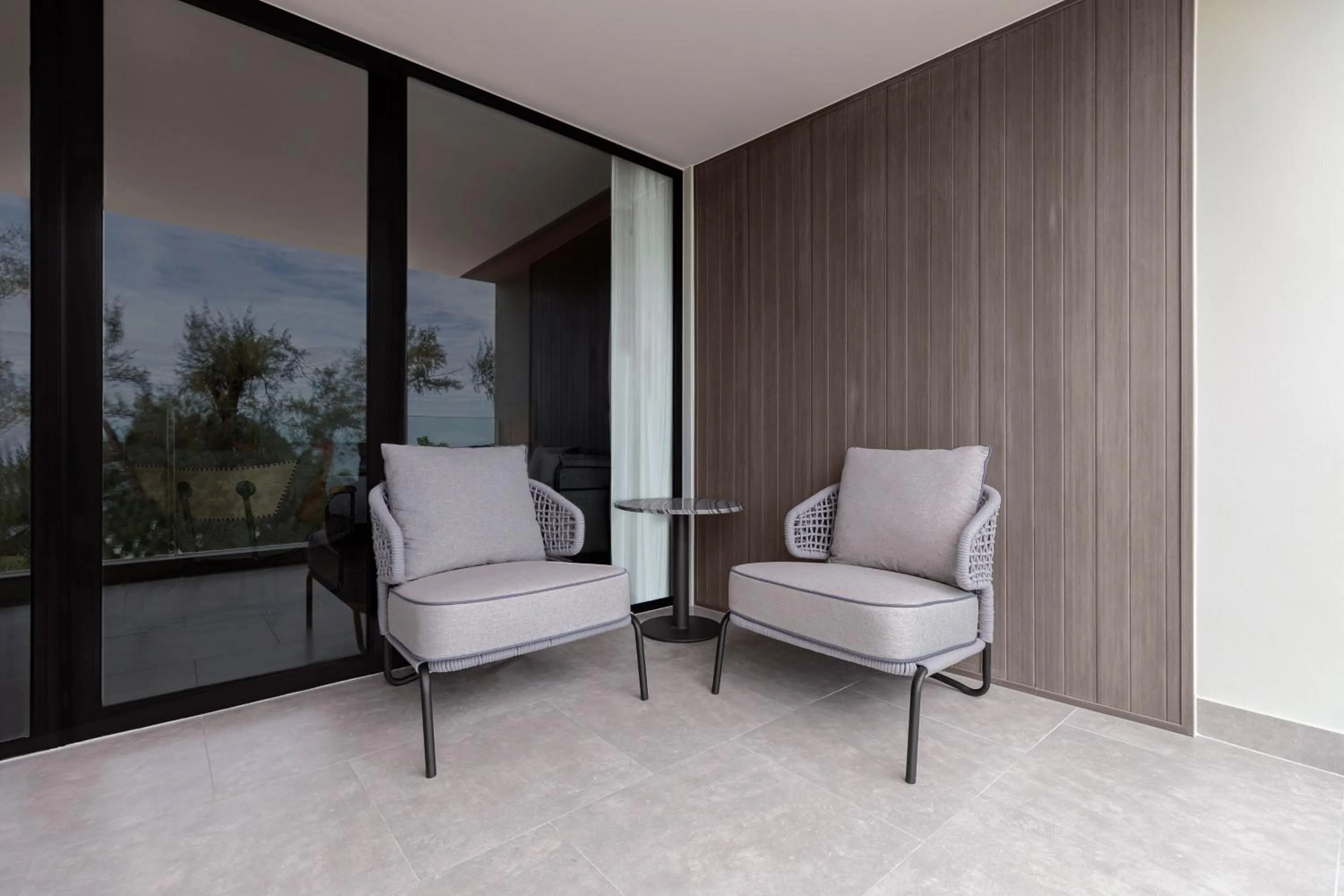 Photo of the whole room in Four Points by Sheraton Phuket Patong Beach Resort