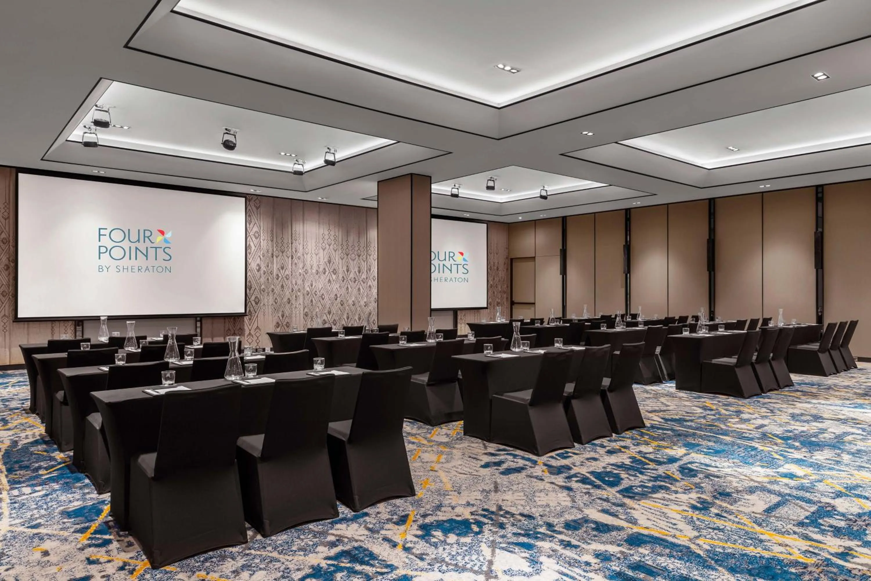 Meeting/conference room in Four Points by Sheraton Phuket Patong Beach Resort