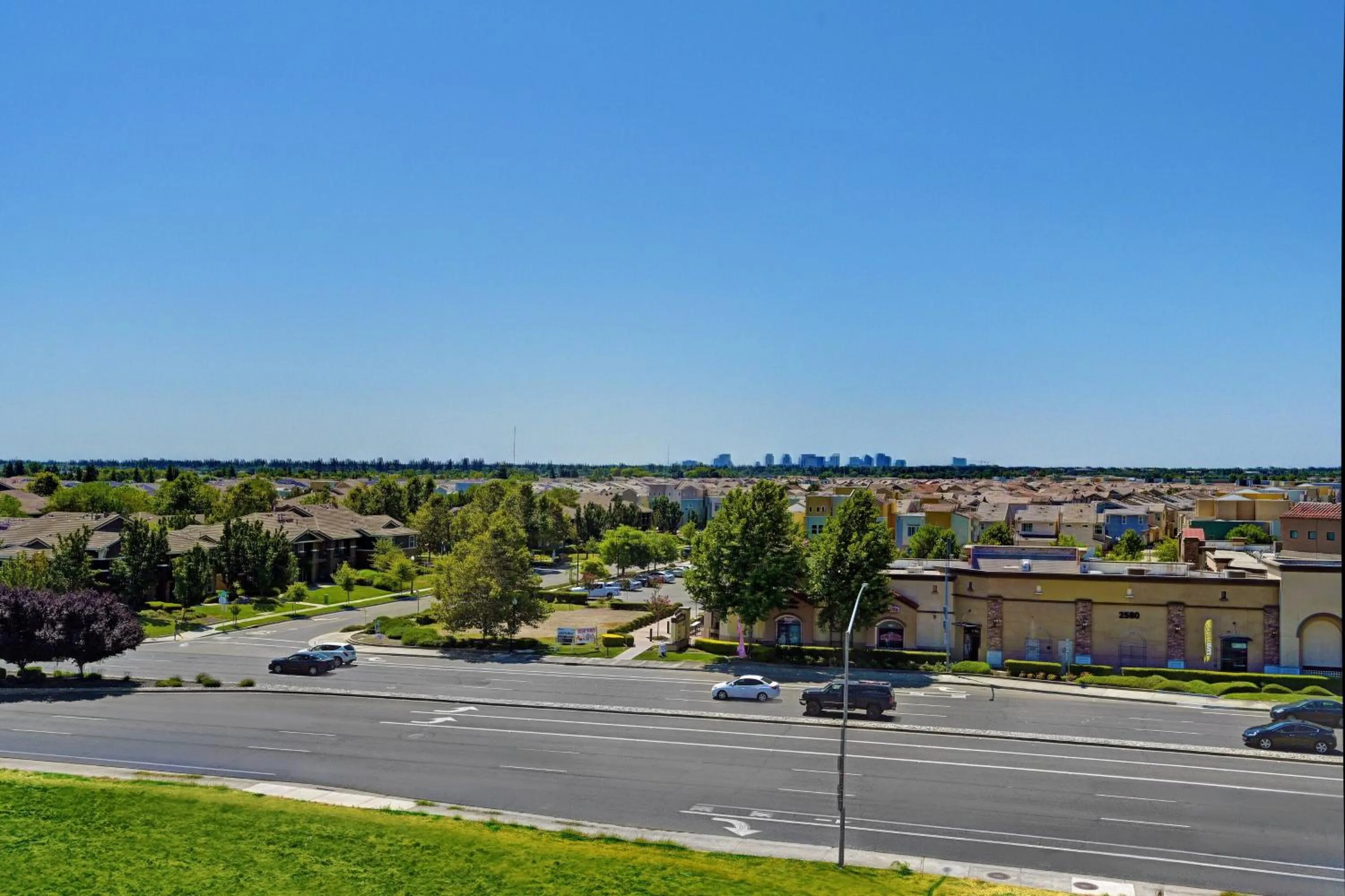 Photo of the whole room in TownePlace Suites Sacramento Airport Natomas