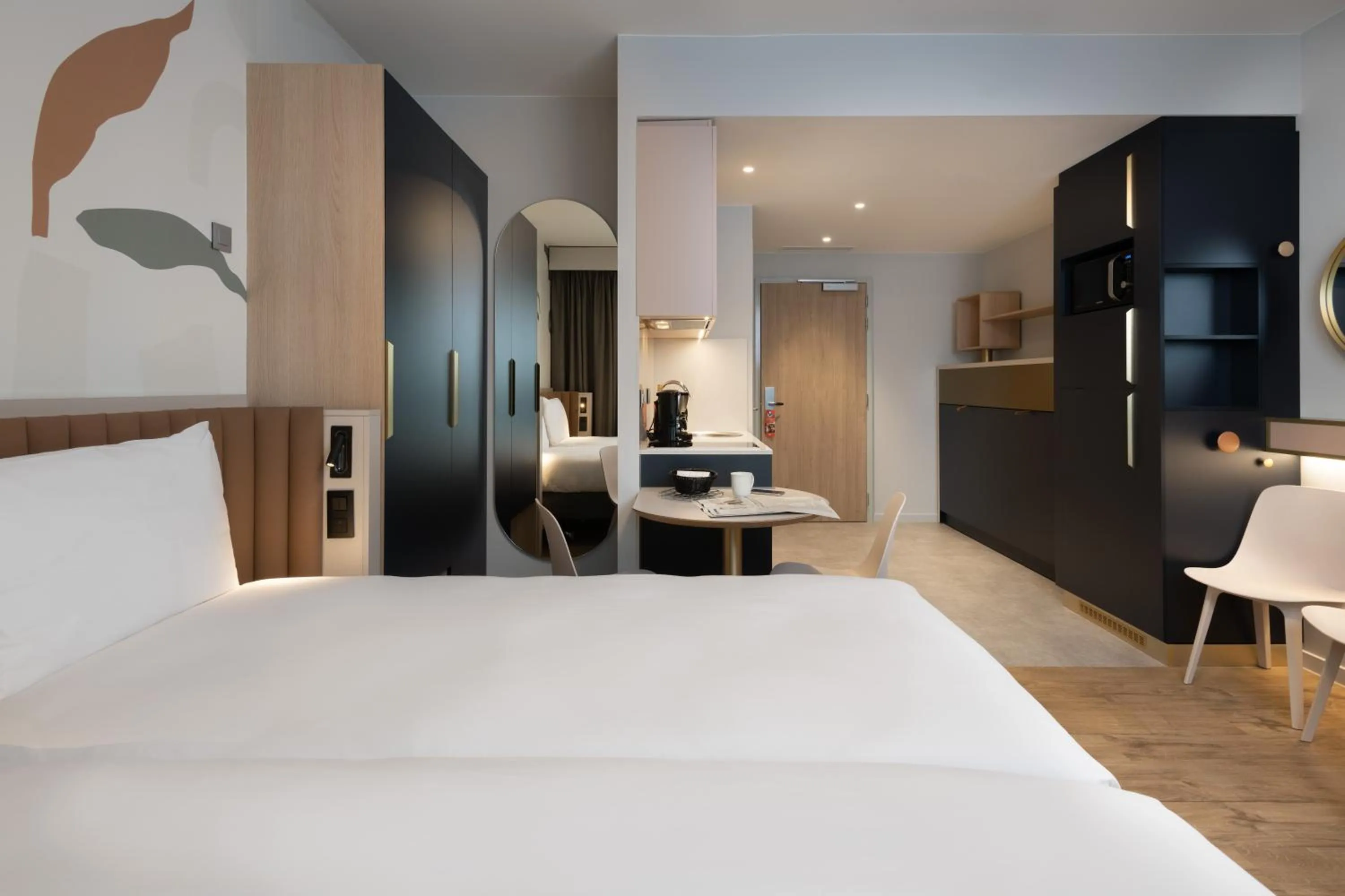 Bed in Adagio access Brussels Delta