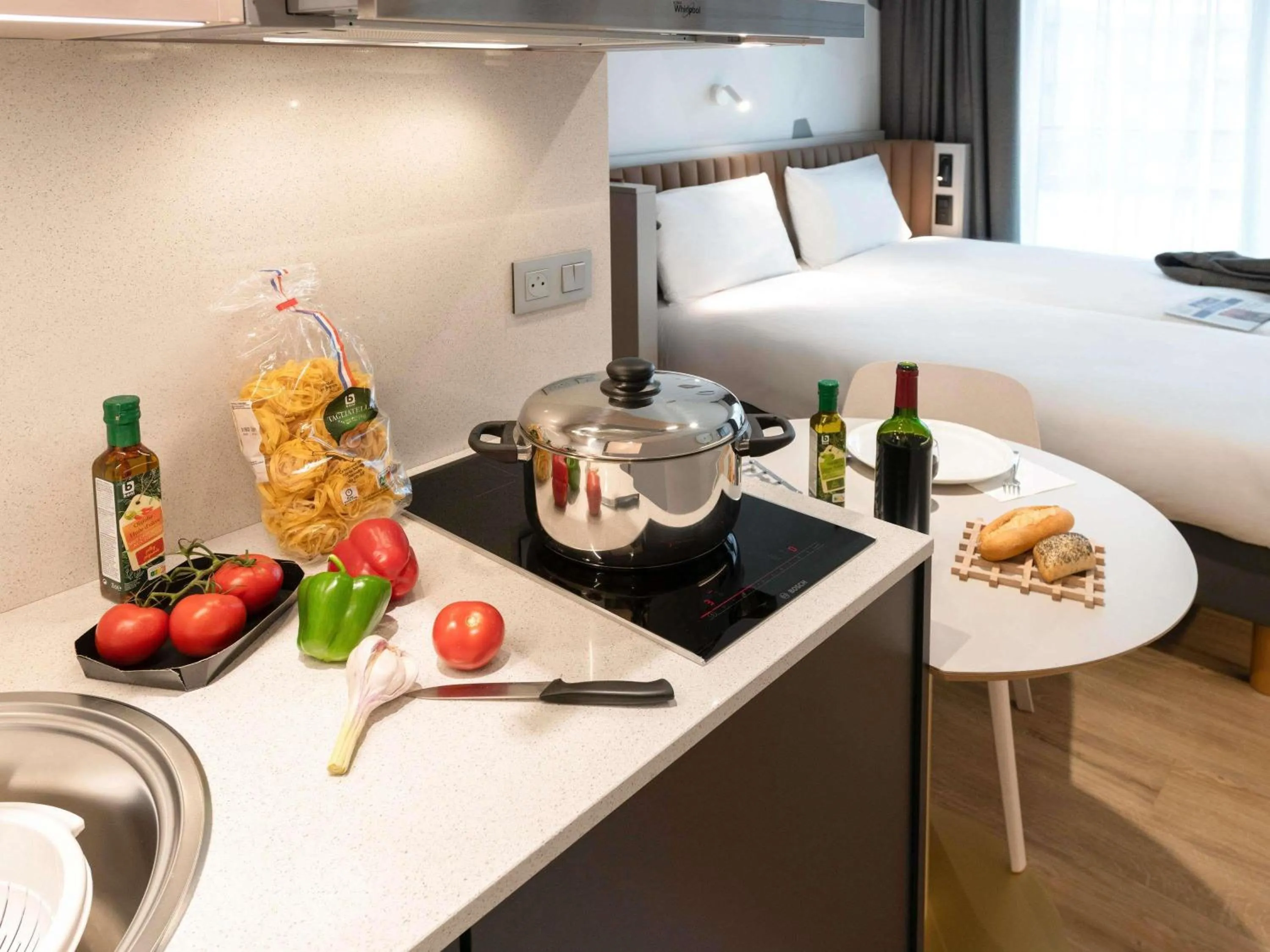 Bedroom in Adagio access Brussels Delta