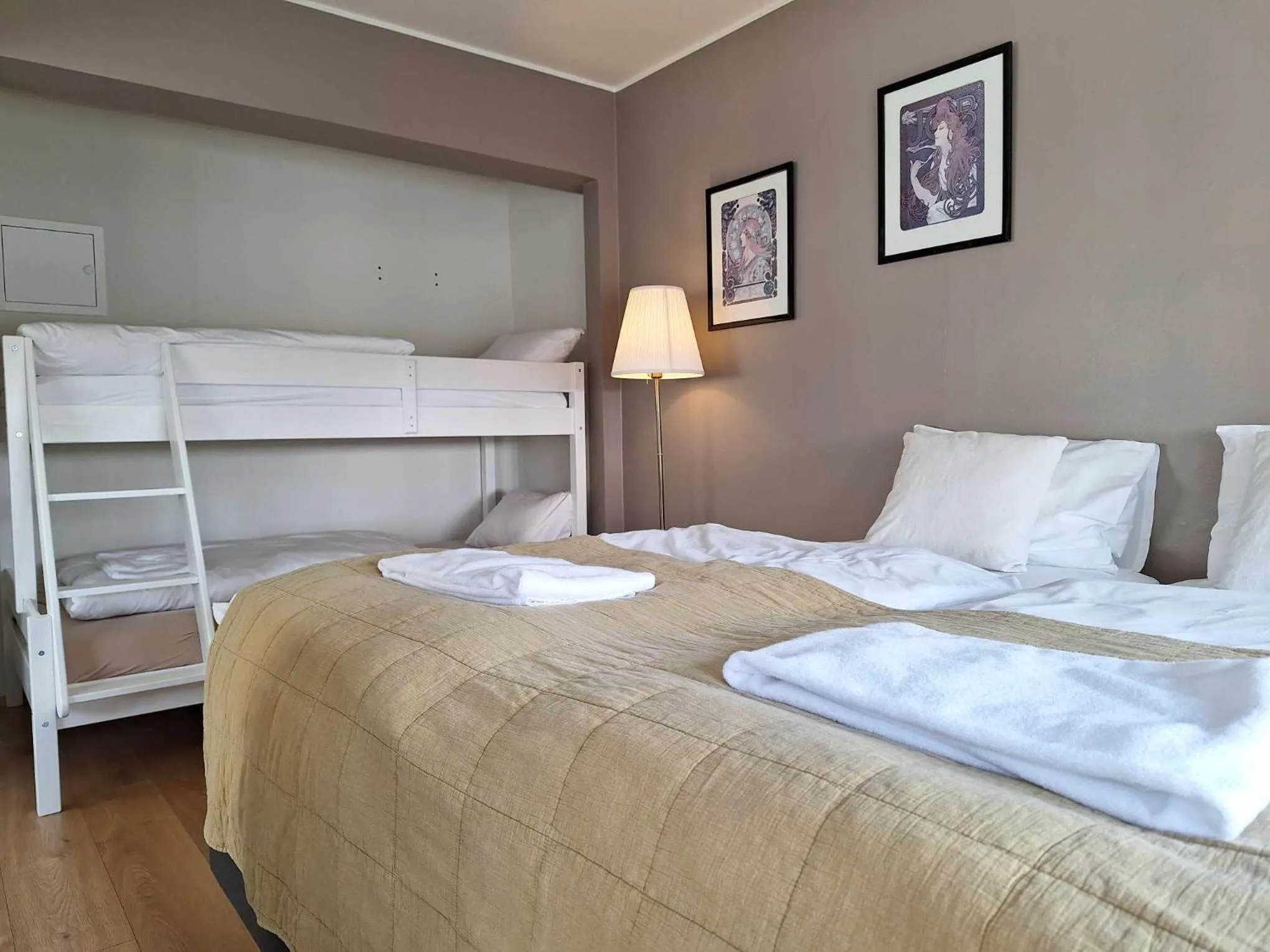 Bedroom in E18 Apartments