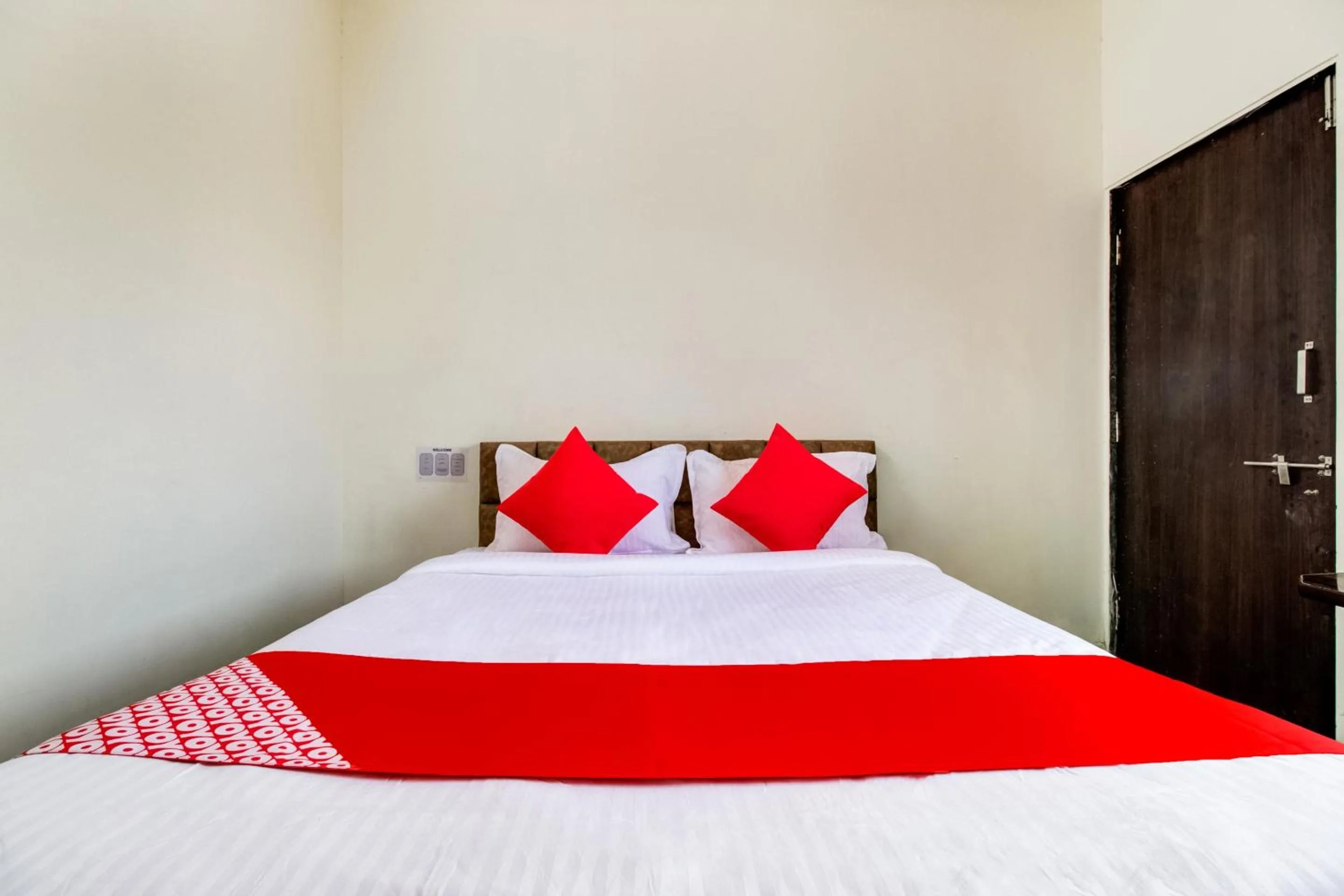 Bedroom, Bed in Hotel O 80 City Center