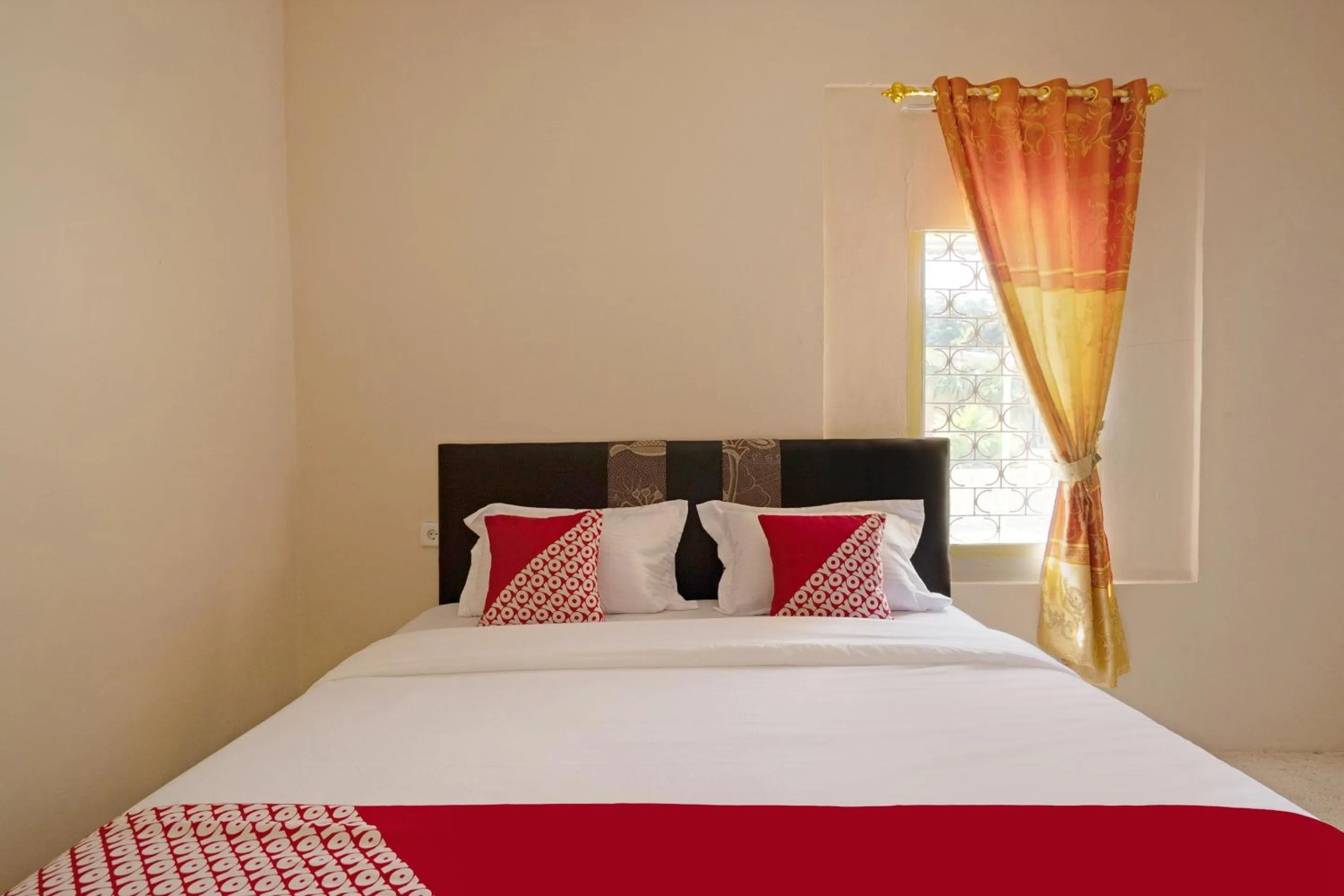 Bedroom, Bed in Hotel O Lansano Residence Syariah