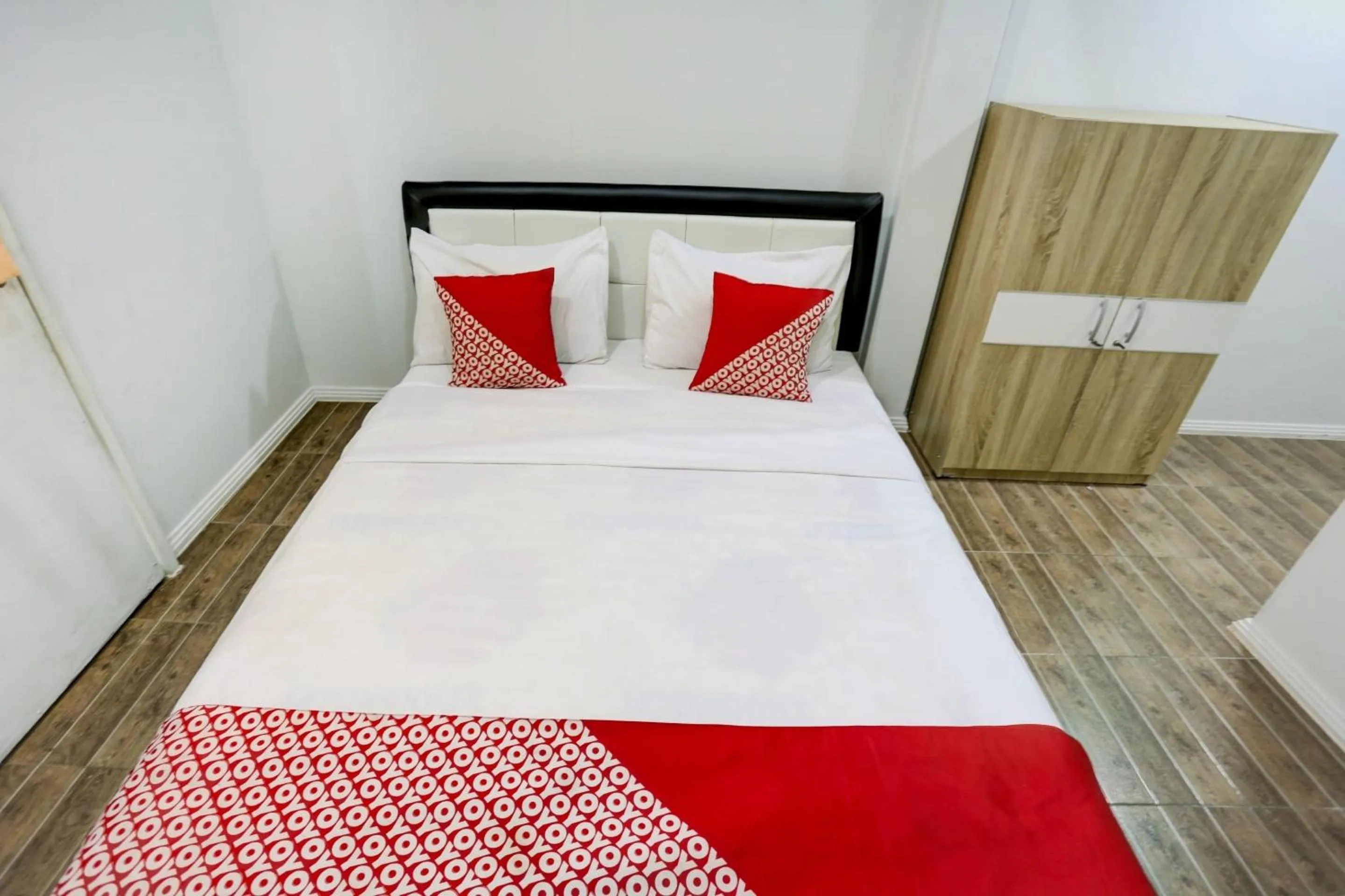 Bedroom, Bed in Capital O 3300 Nadjara Residence Syariah