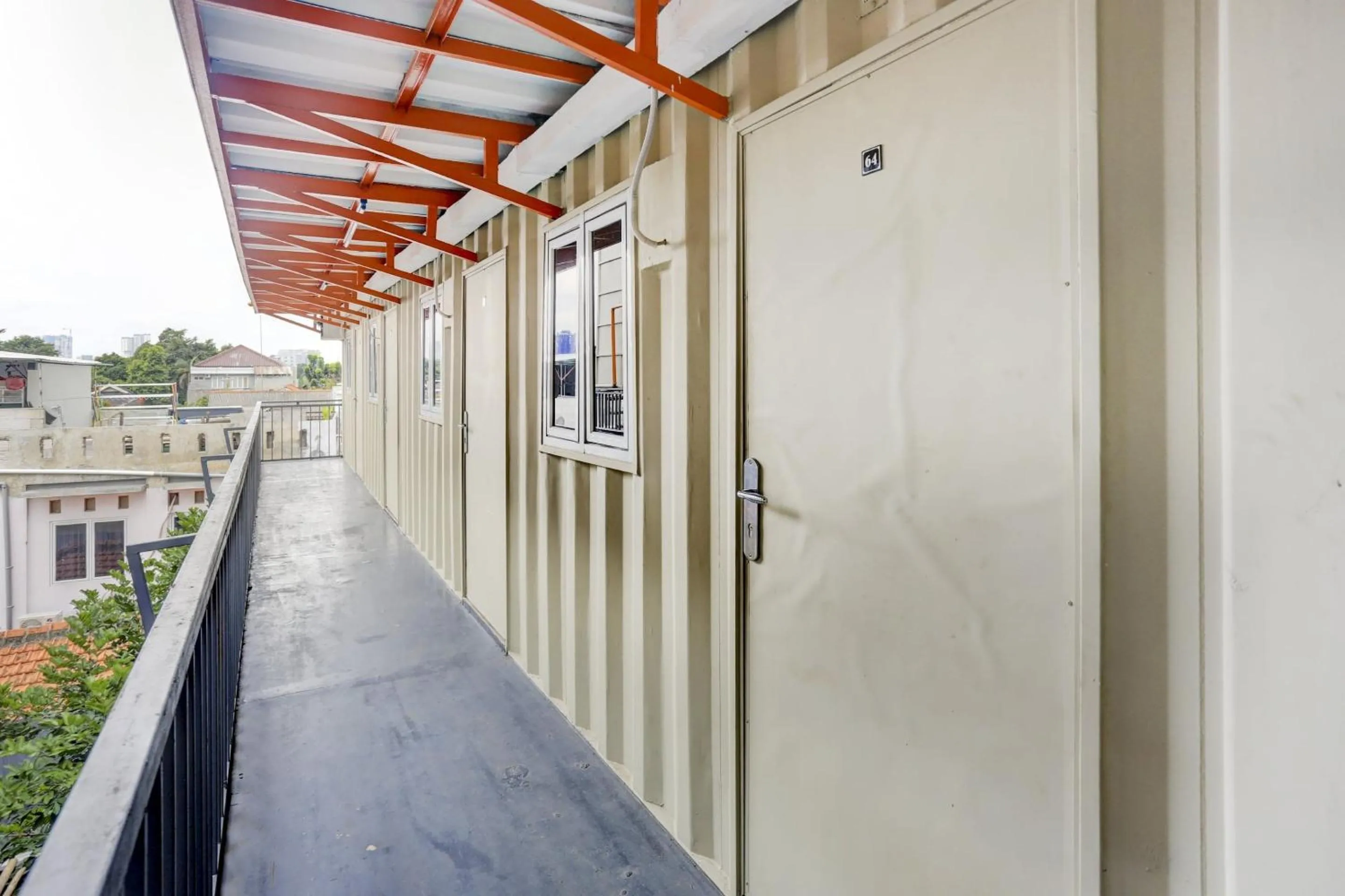 Lobby or reception in Capital O 3300 Nadjara Residence Syariah