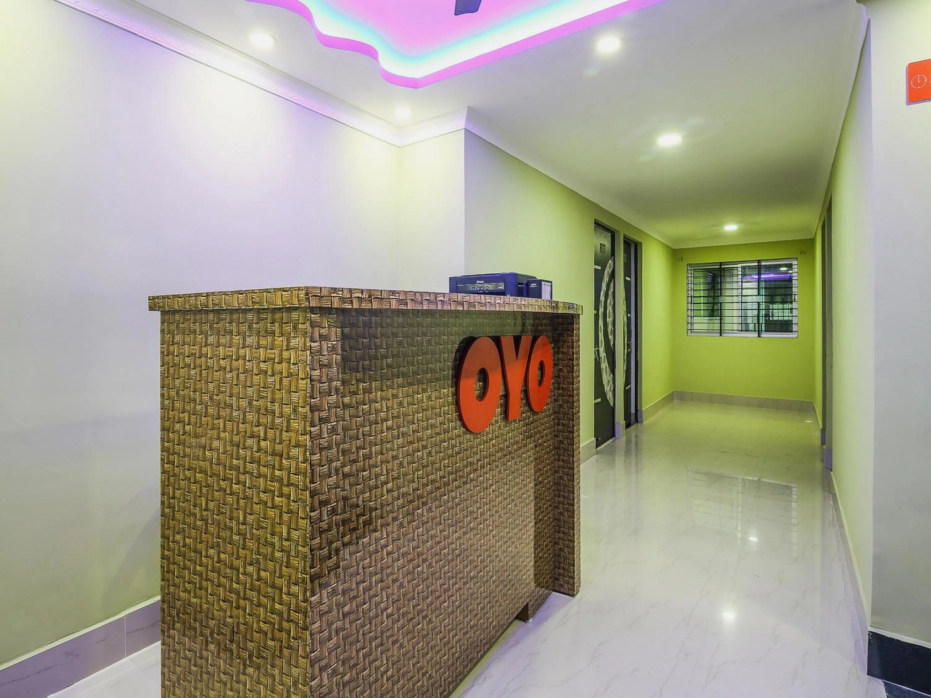 Lobby or reception in Super Hotel O Lokenath