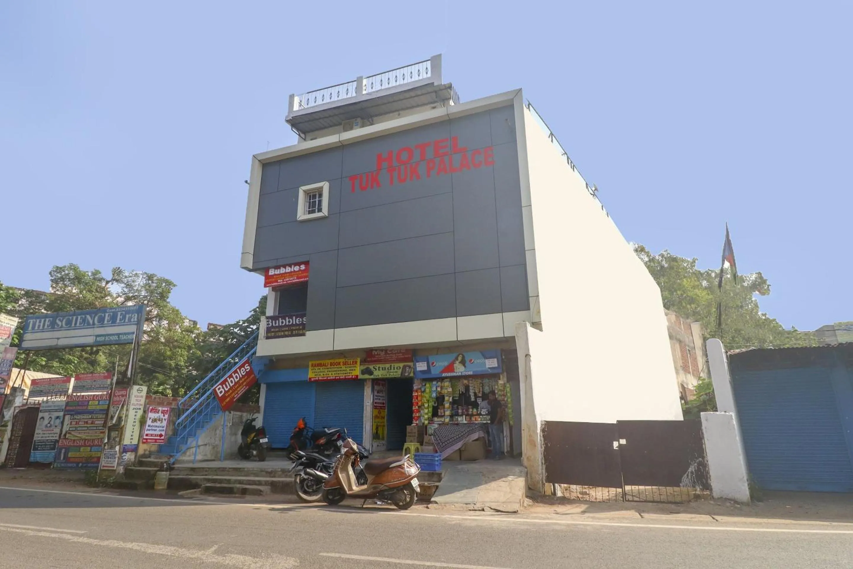 Facade/entrance in Hotel O 67309 Hotel Tuk Tuk Palace