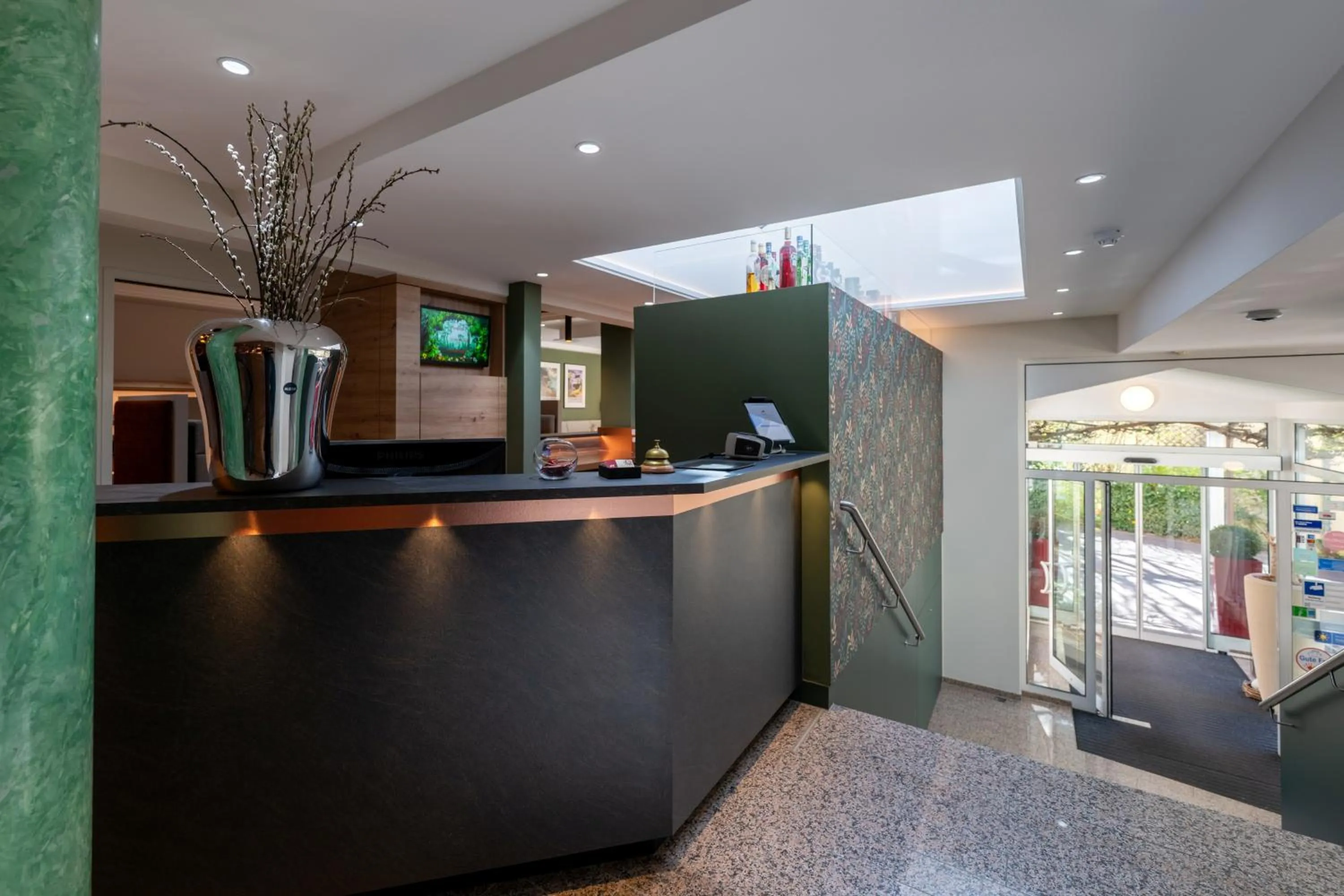 Lobby or reception in Hotel Azenberg