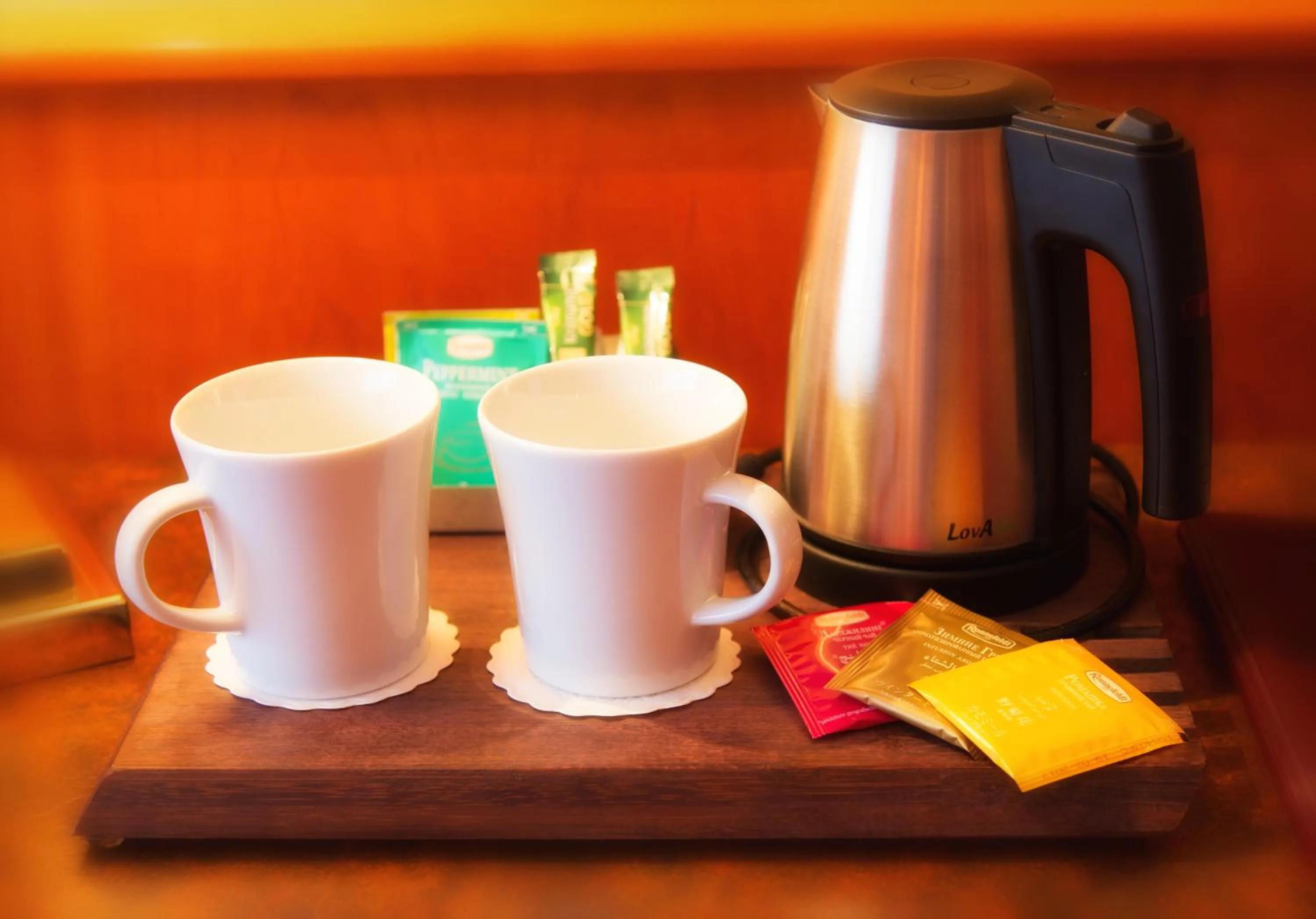 Coffee/tea facilities in Hotel Azenberg