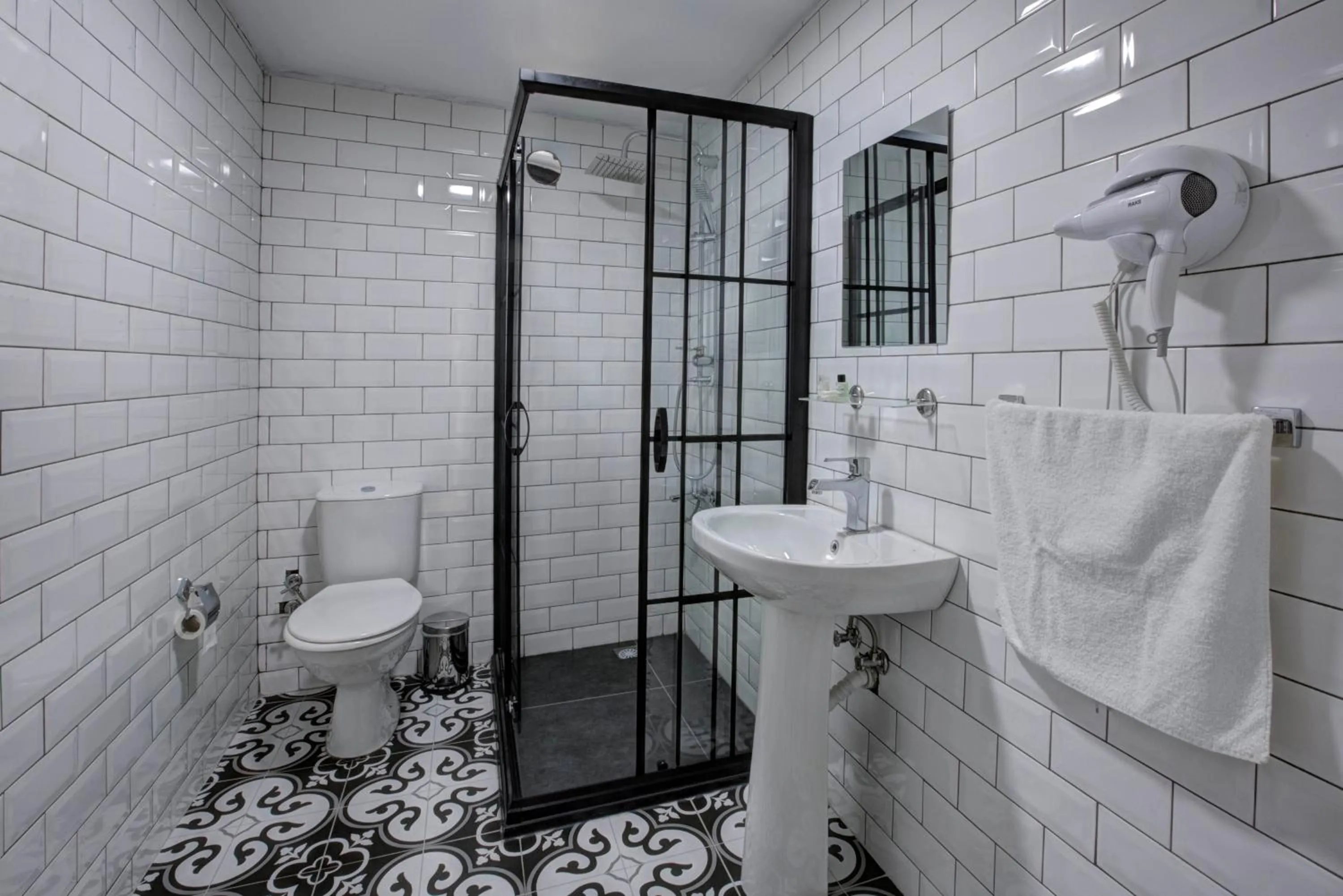 Bathroom in Maravilloso Hotel Galata