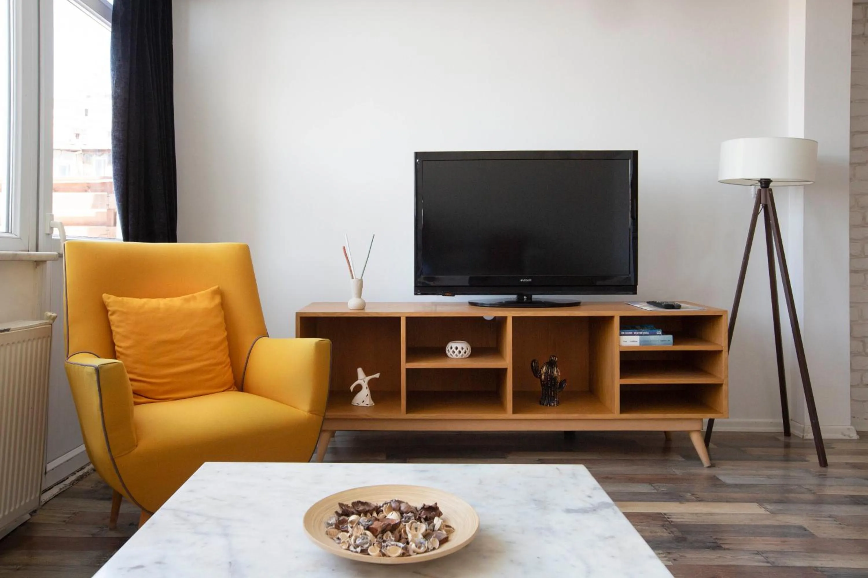 TV and multimedia in Maravilloso Hotel Galata